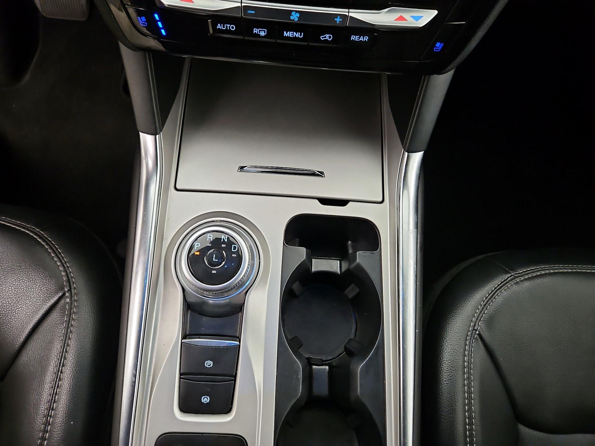 Thumbnail: 2023 Ford Explorer - 18