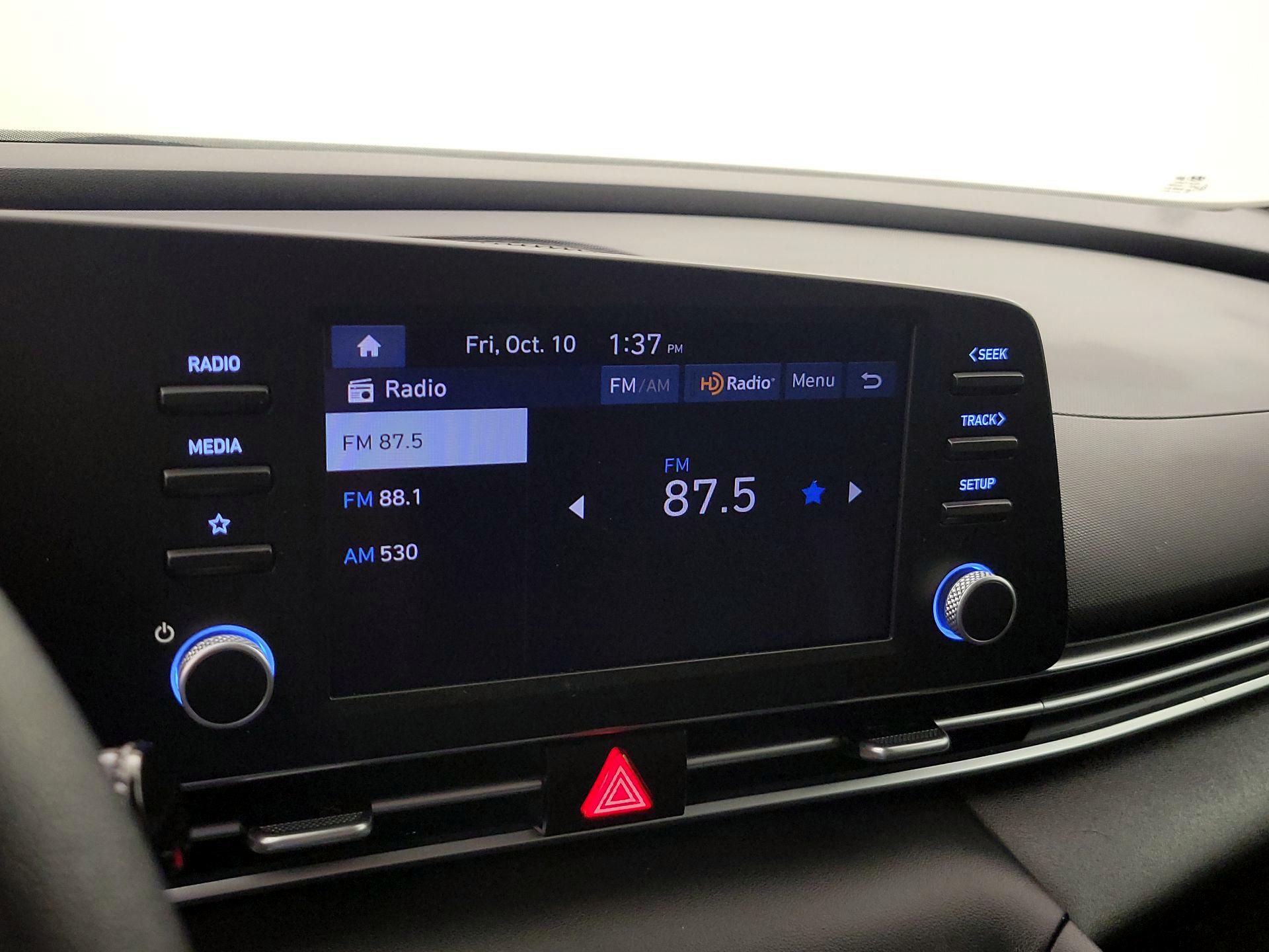 Thumbnail: 2024 Hyundai Elantra - 15