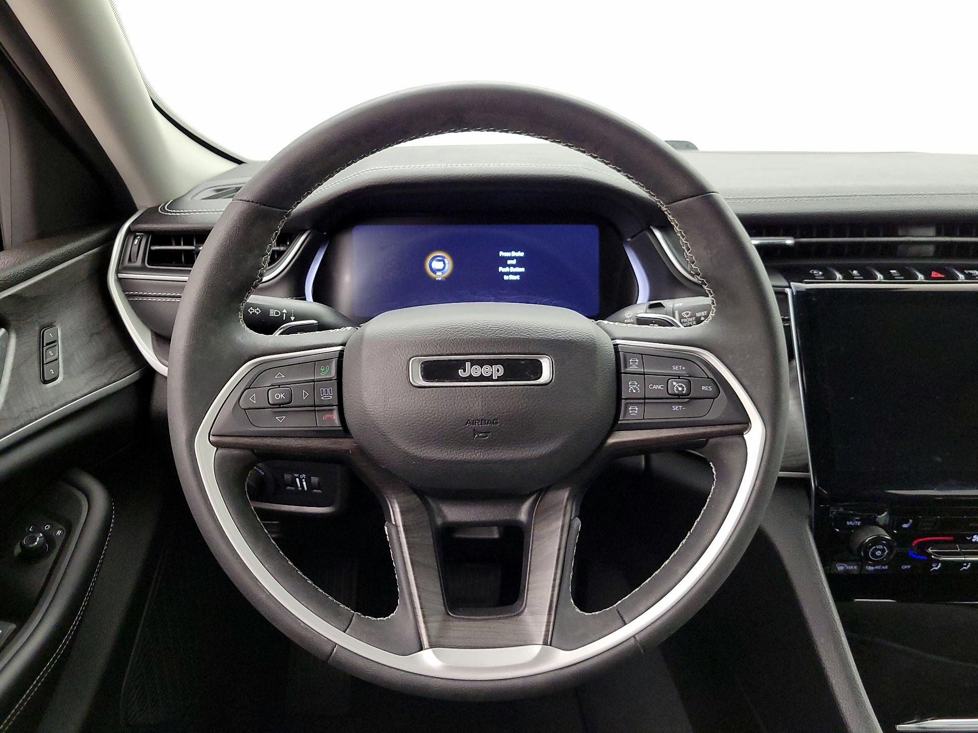 Thumbnail: 2023 Jeep Grand Cherokee - 10