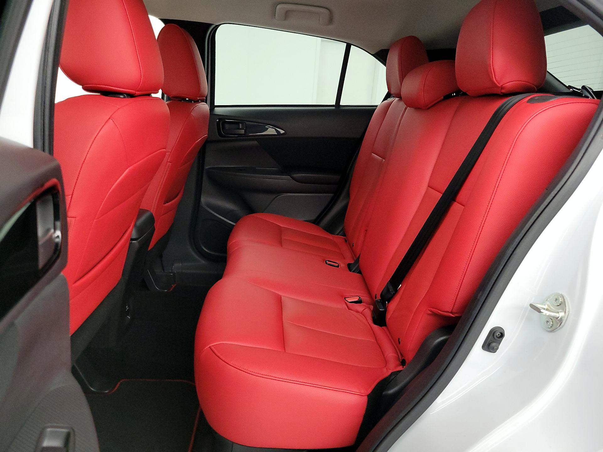 Thumbnail: 2023 Mitsubishi Eclipse Cross - 19