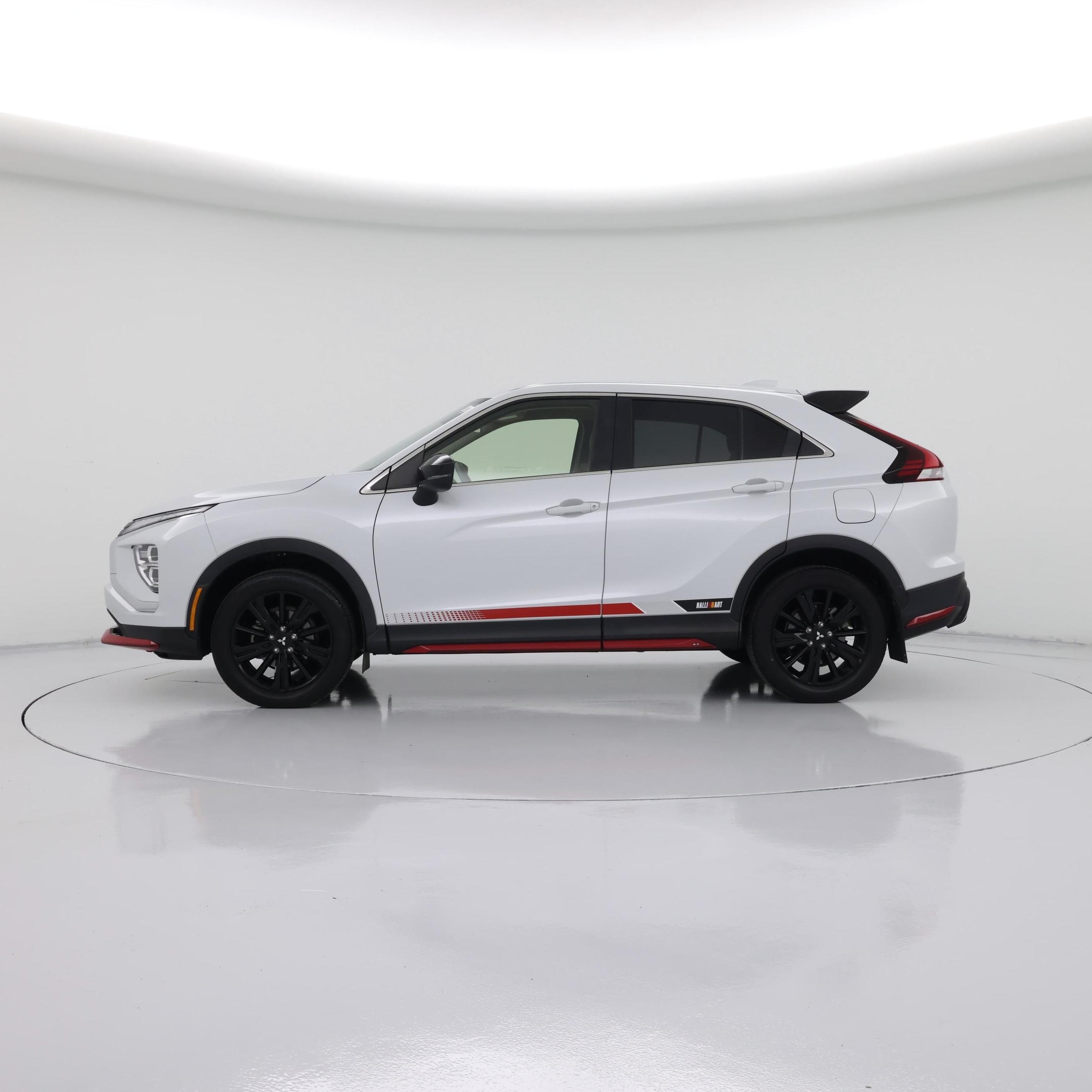 Thumbnail: 2023 Mitsubishi Eclipse Cross - 3