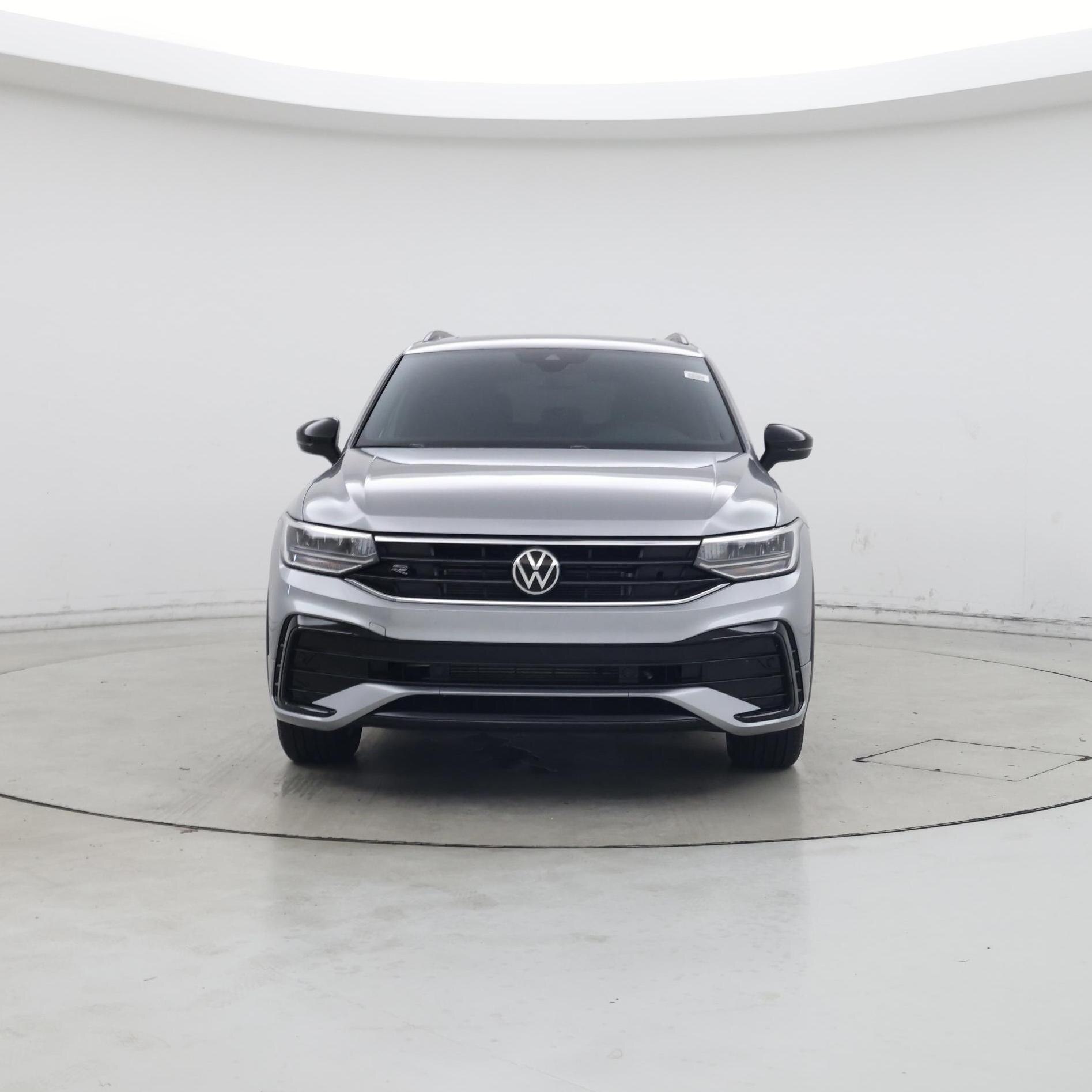 Thumbnail: 2022 Volkswagen Tiguan - 5