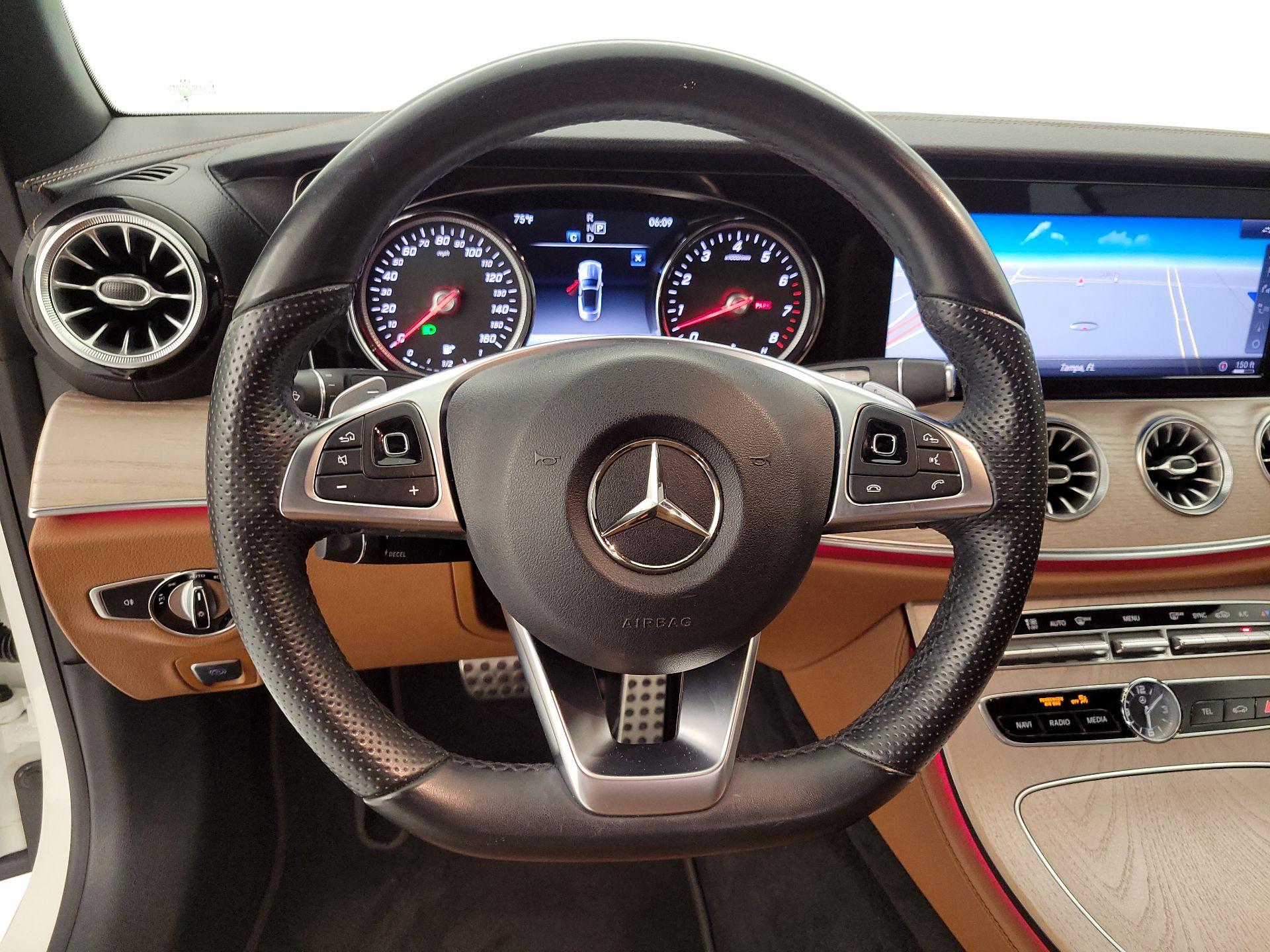 Thumbnail: 2018 Mercedes-Benz E-Class - 10