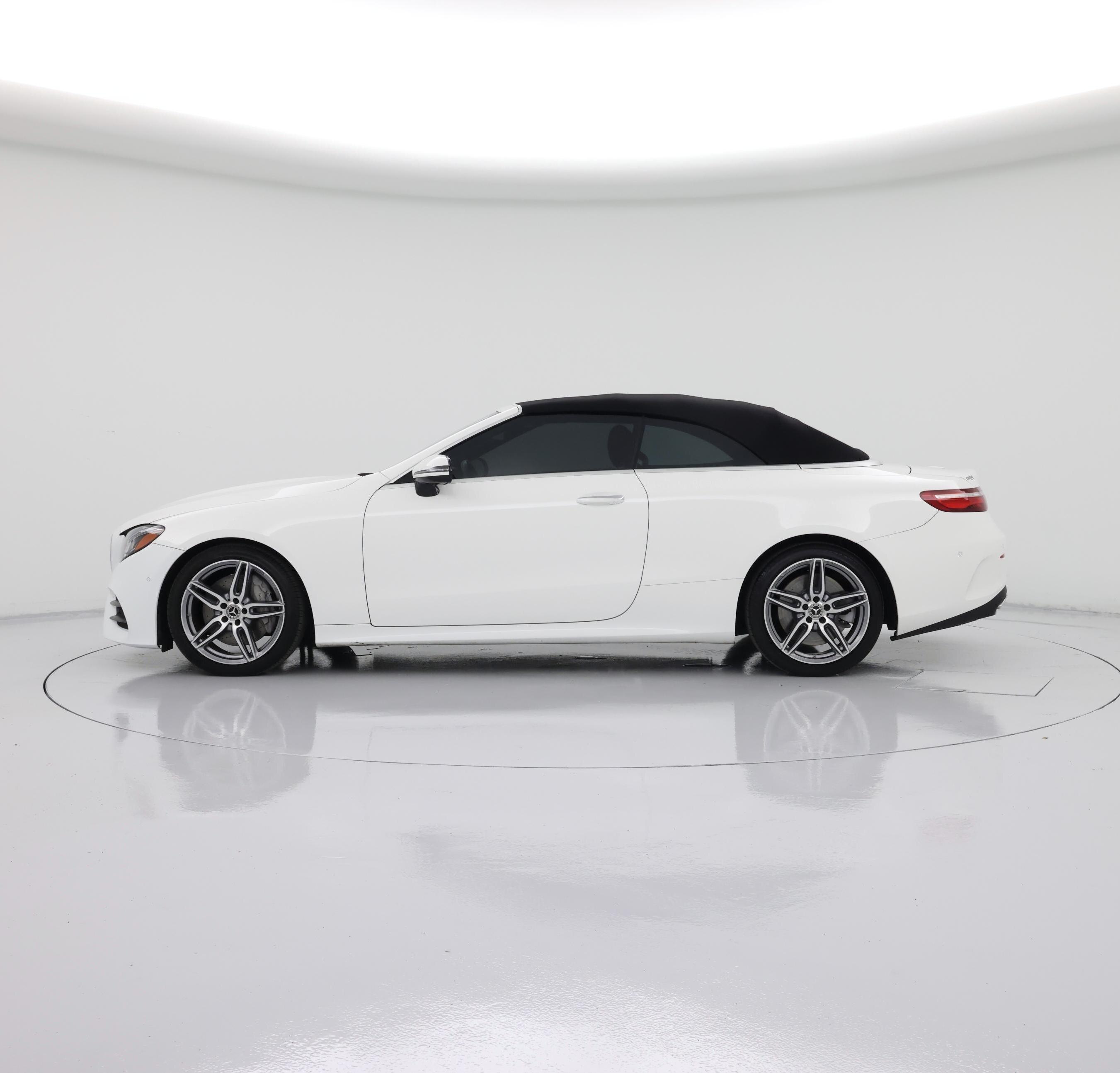 Thumbnail: 2018 Mercedes-Benz E-Class - 3