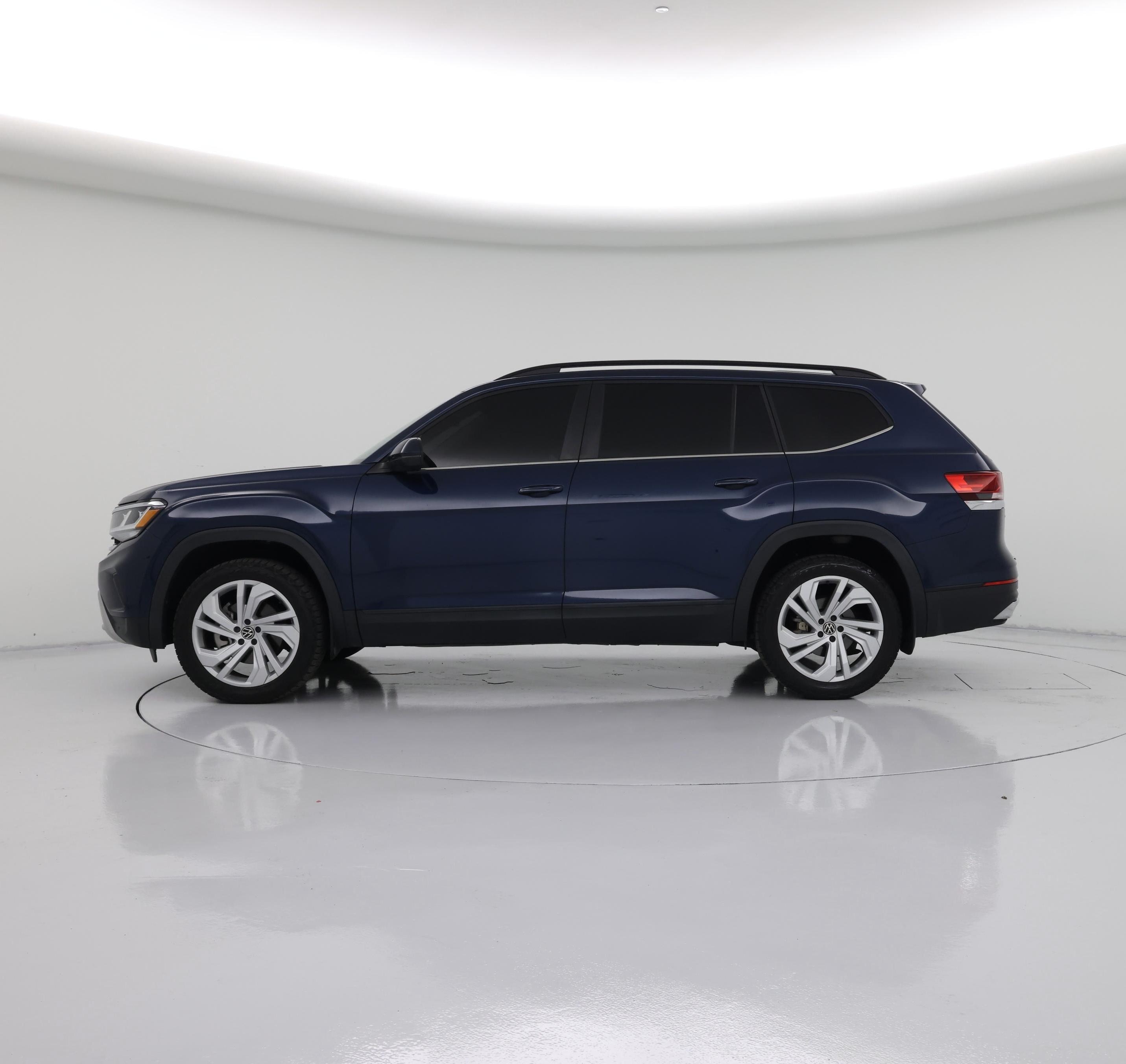 Thumbnail: 2022 Volkswagen Atlas - 3