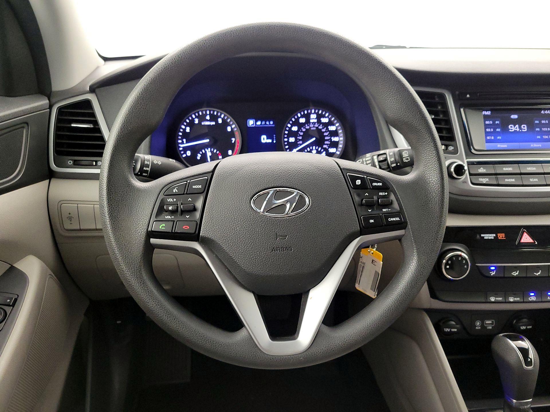 Thumbnail: 2018 Hyundai Tucson - 10