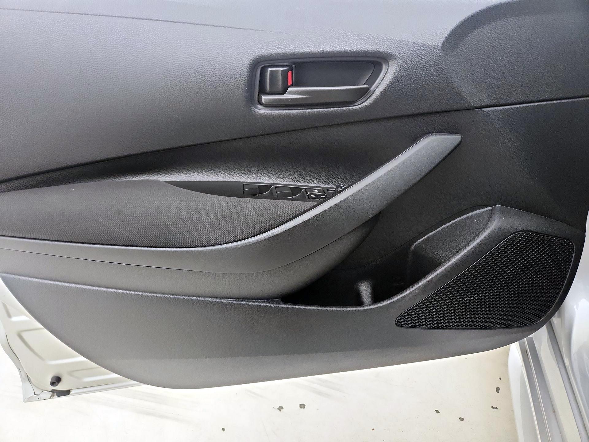 Thumbnail: 2025 Toyota Corolla - 12