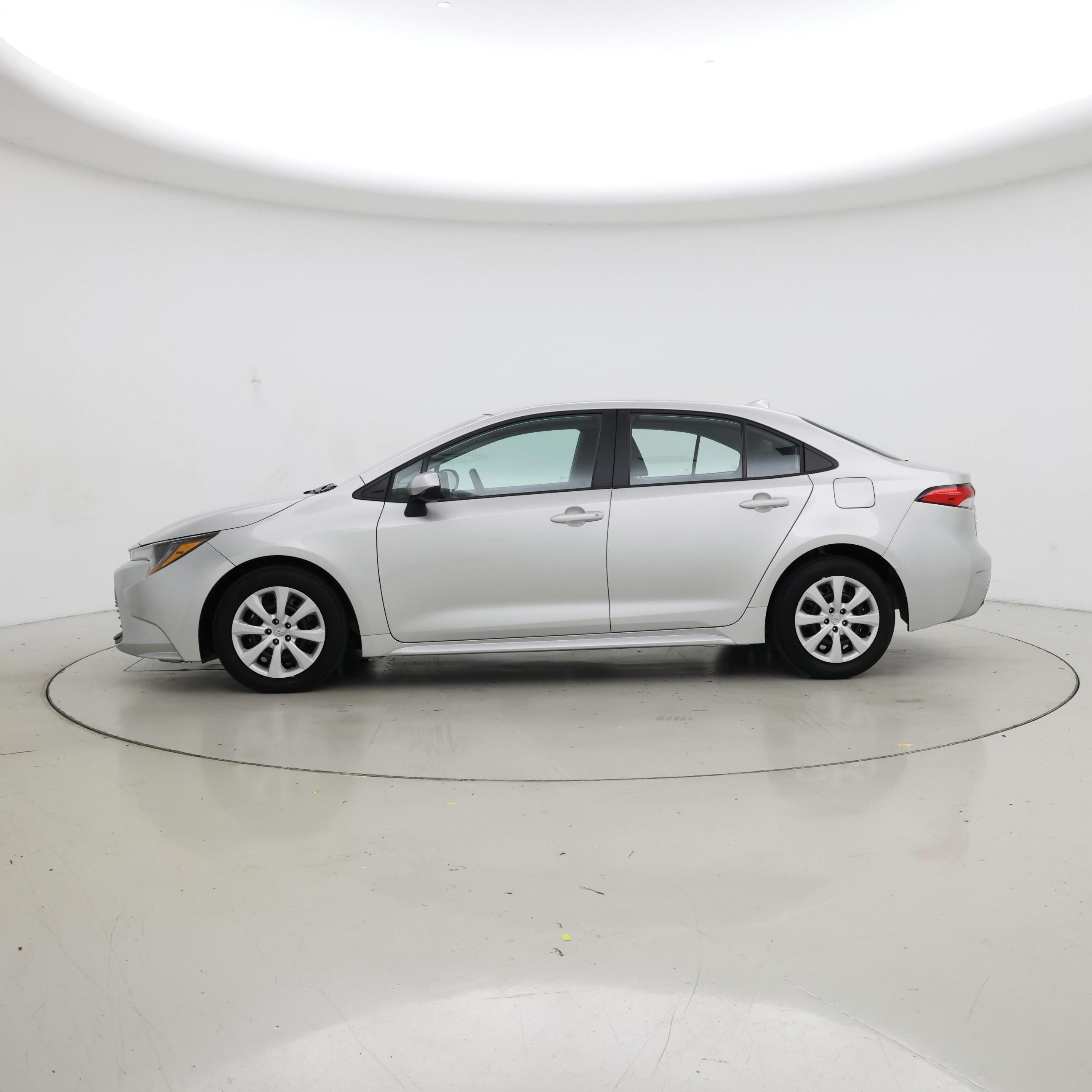 Thumbnail: 2025 Toyota Corolla - 3