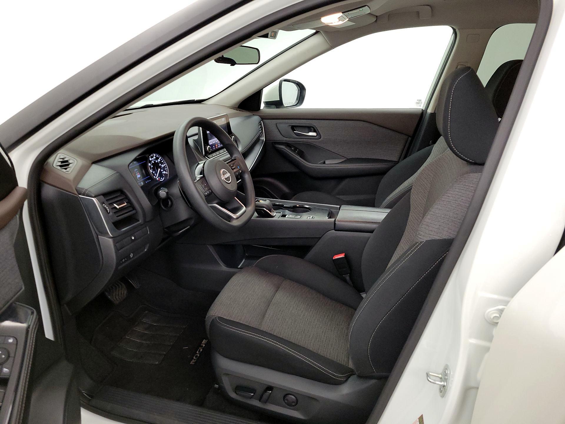 Thumbnail: 2023 Nissan Rogue - 11