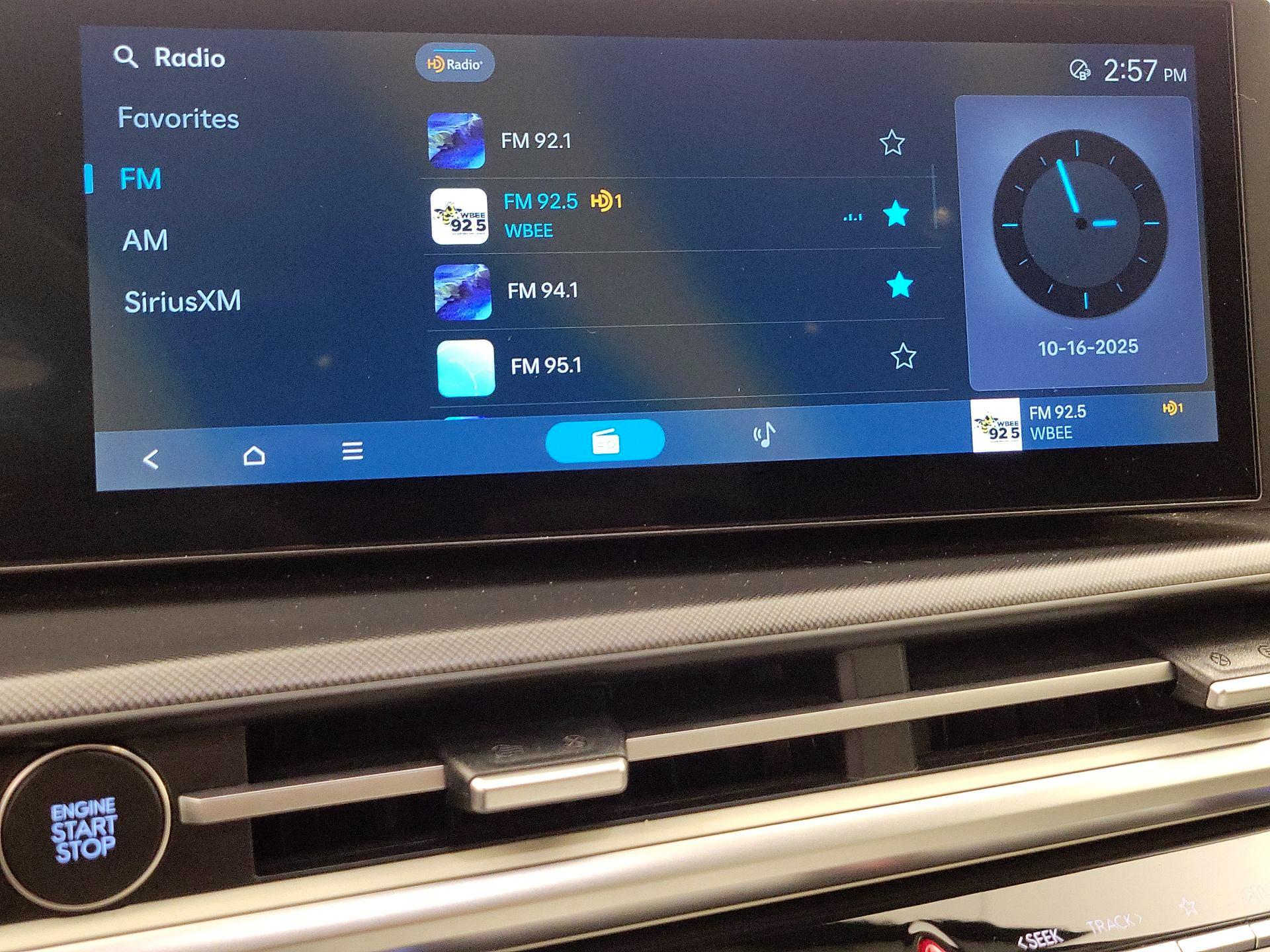 Thumbnail: 2024 Hyundai Santa Fe - 15