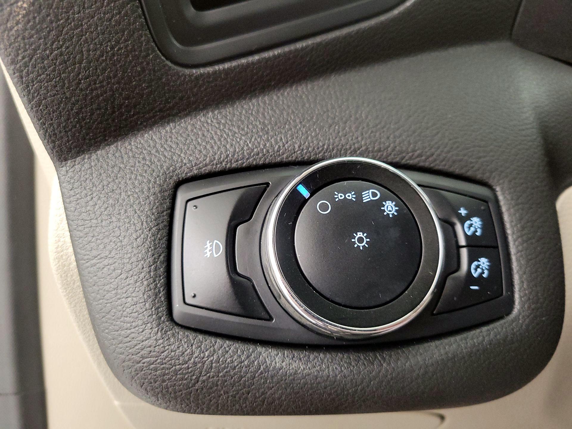 Thumbnail: 2014 Ford Escape - 13