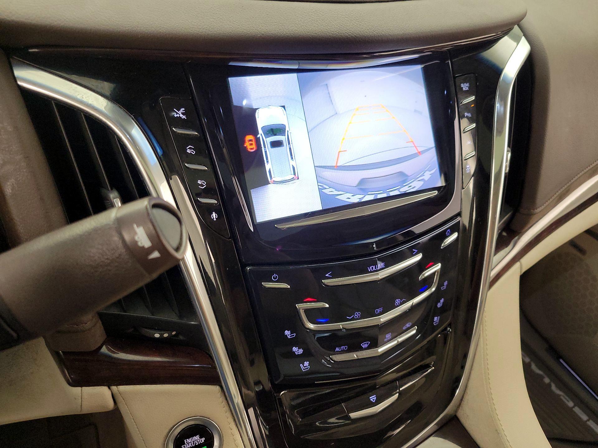 Thumbnail: 2016 Cadillac Escalade - 15