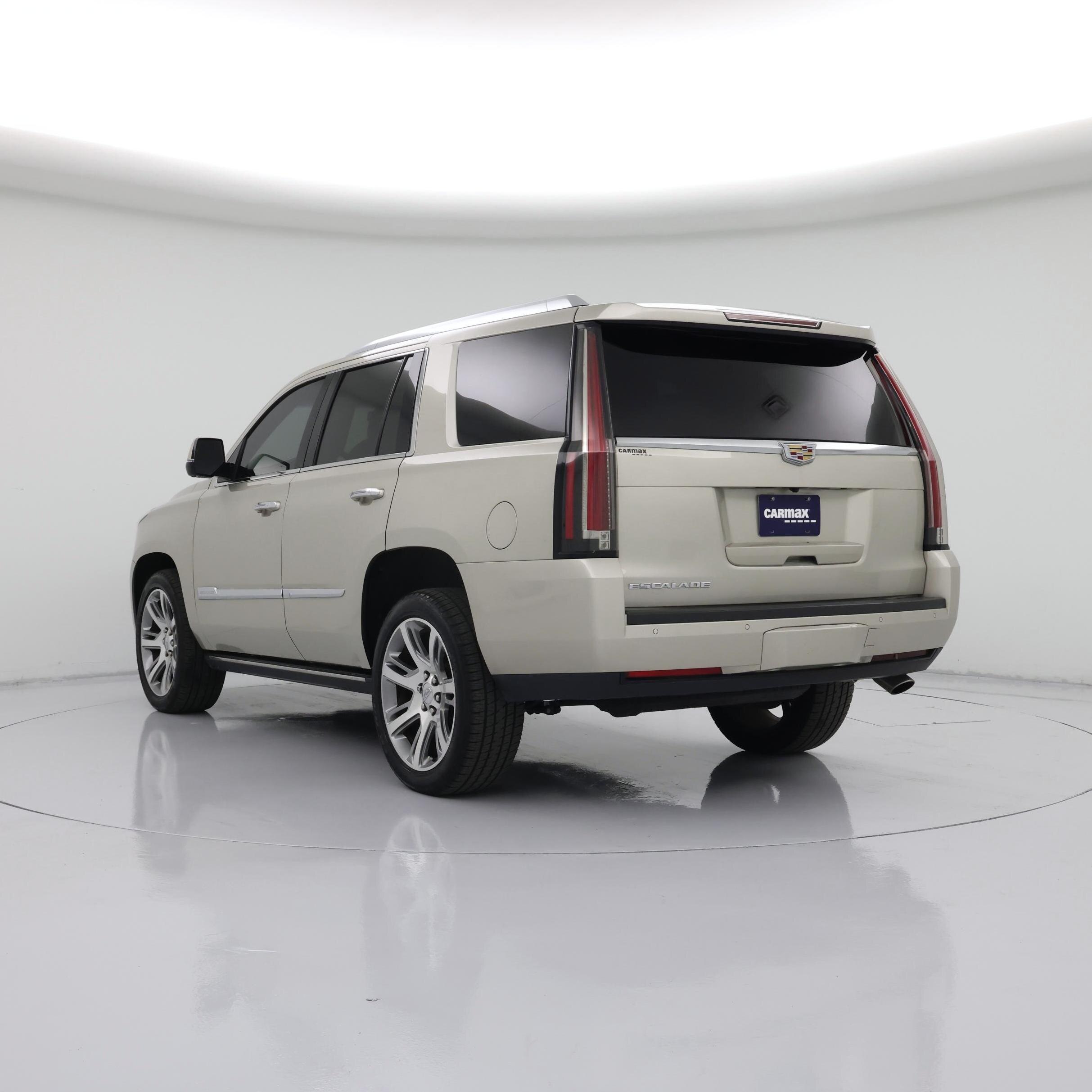 Thumbnail: 2016 Cadillac Escalade - 2