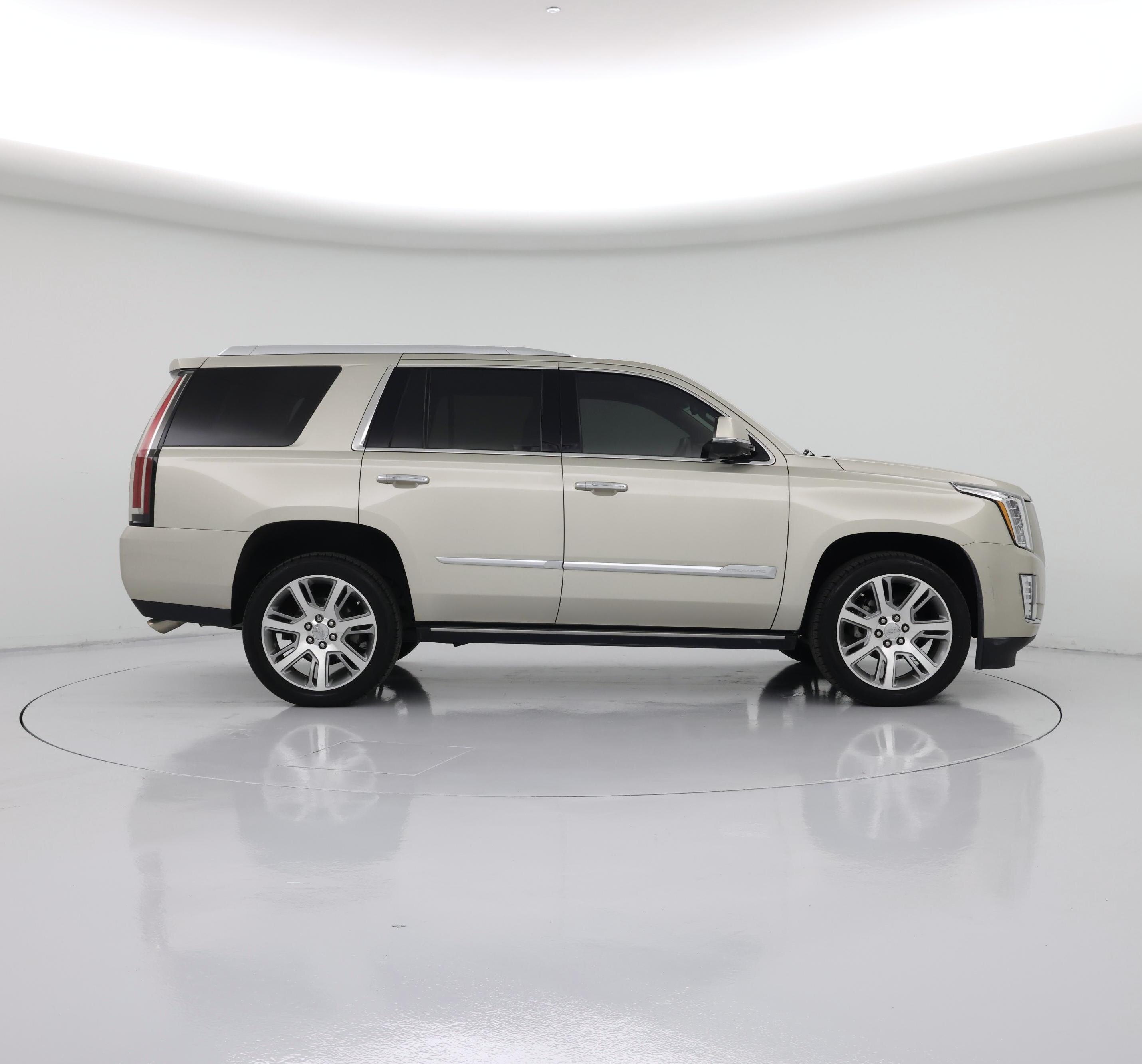 Thumbnail: 2016 Cadillac Escalade - 7