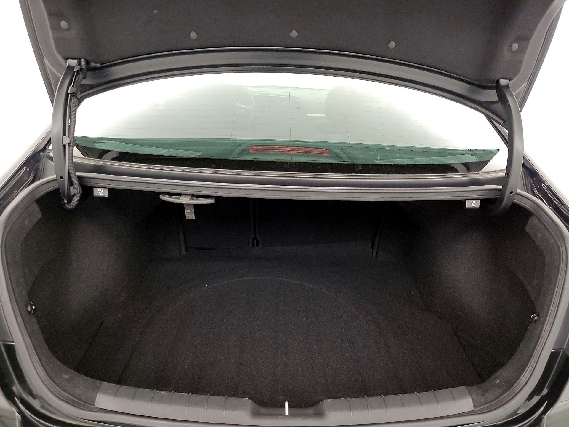 Thumbnail: 2020 Hyundai Elantra - 20