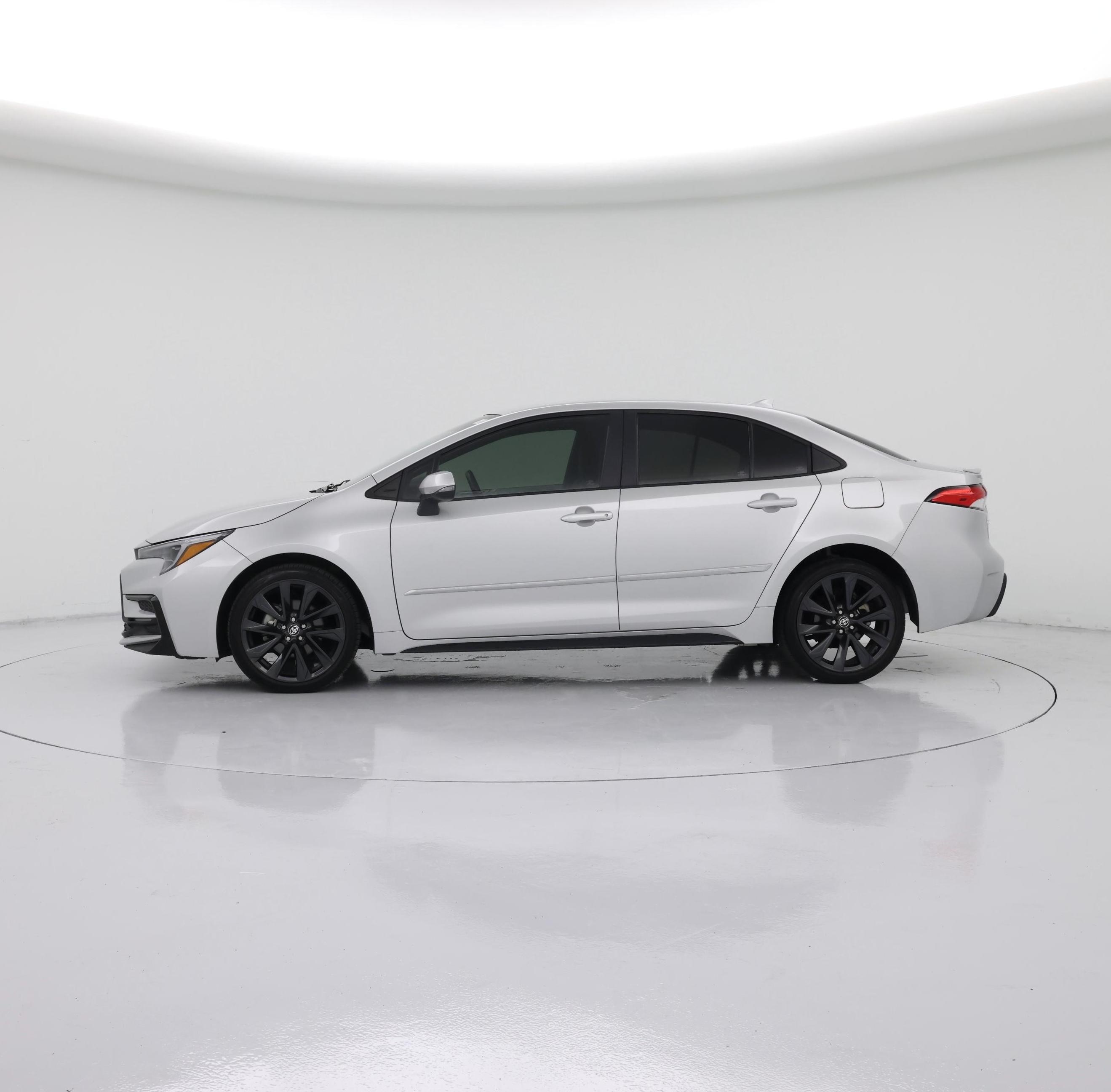 Thumbnail: 2023 Toyota Corolla - 3