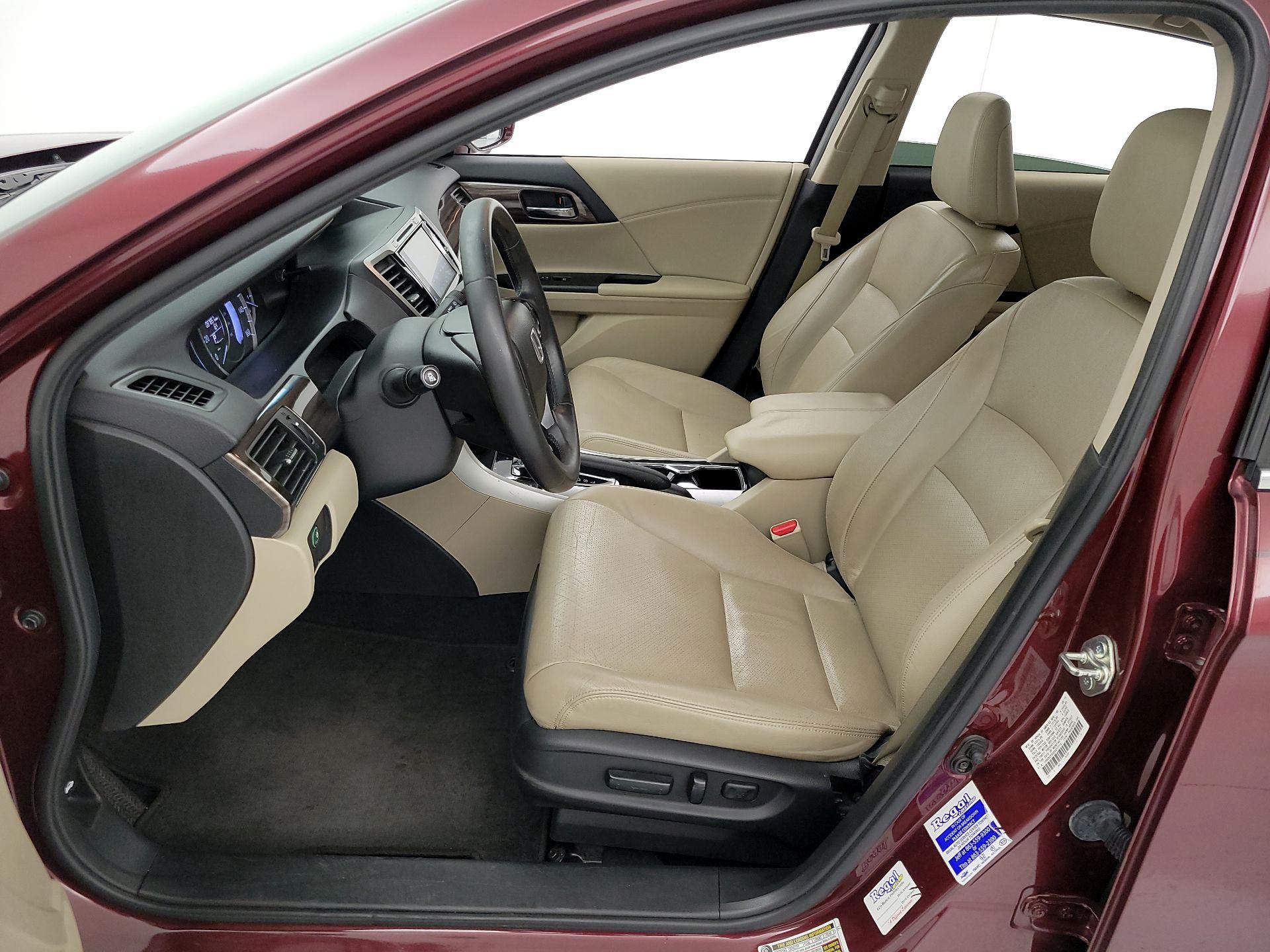 Thumbnail: 2016 Honda Accord - 11