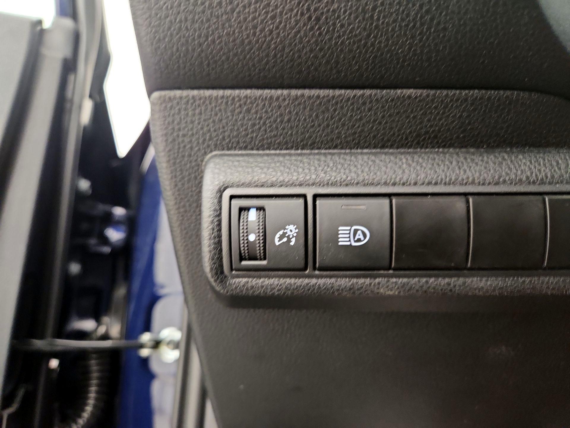 Thumbnail: 2023 Toyota Corolla - 13