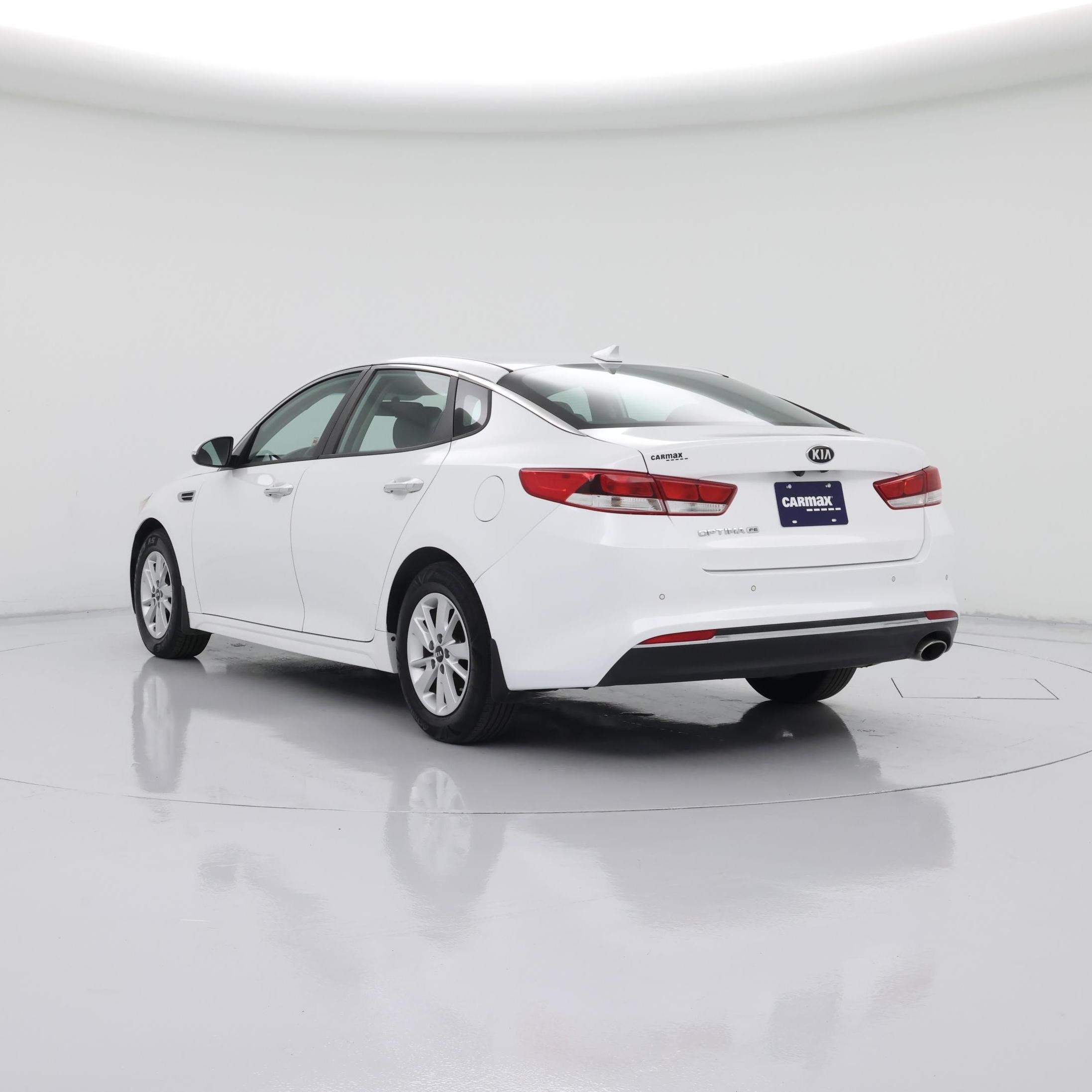 Thumbnail: 2018 Kia Optima - 2