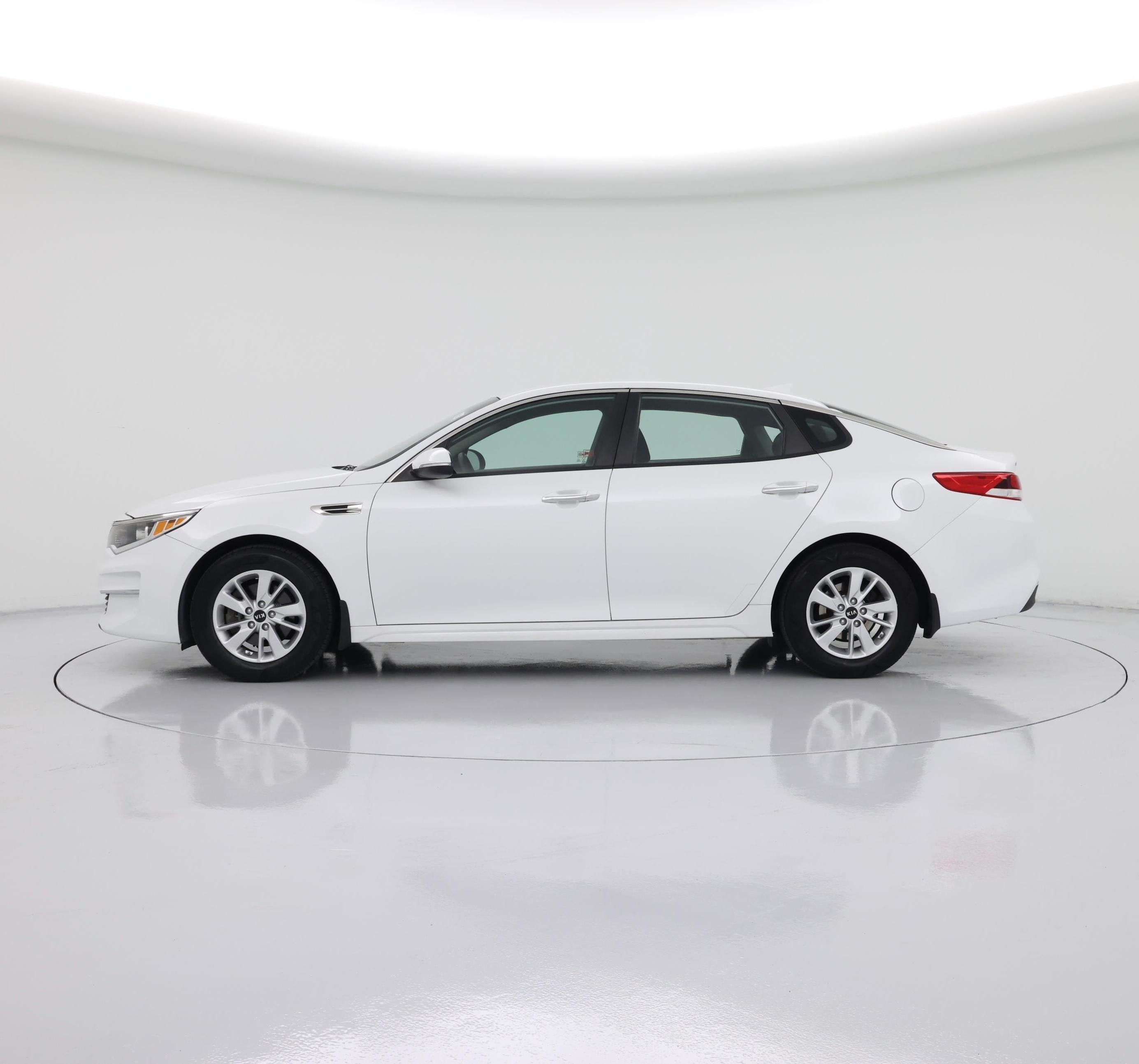 Thumbnail: 2018 Kia Optima - 3