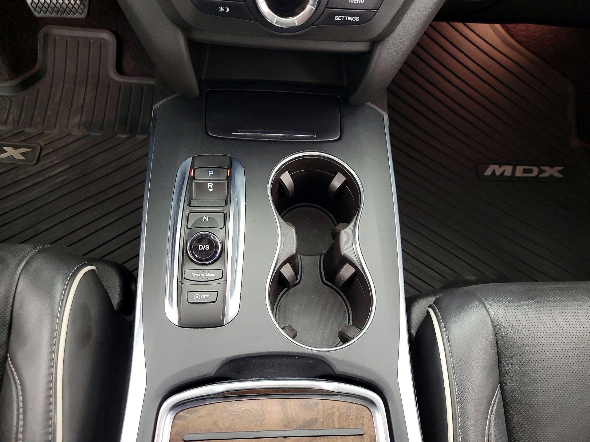 Thumbnail: 2017 Acura MDX - 18