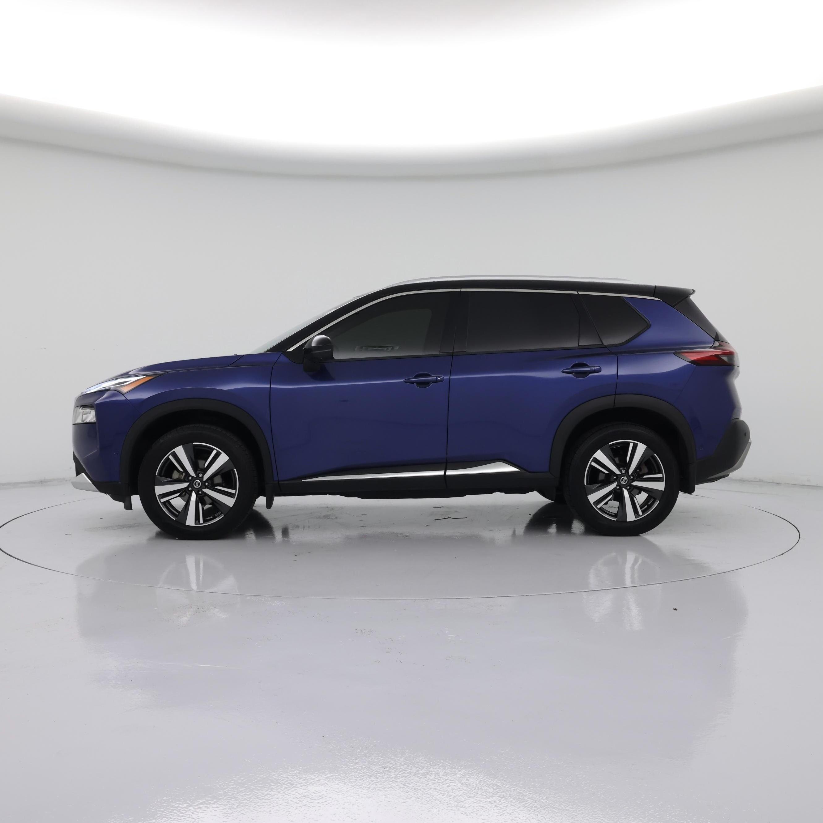 Thumbnail: 2021 Nissan Rogue - 3
