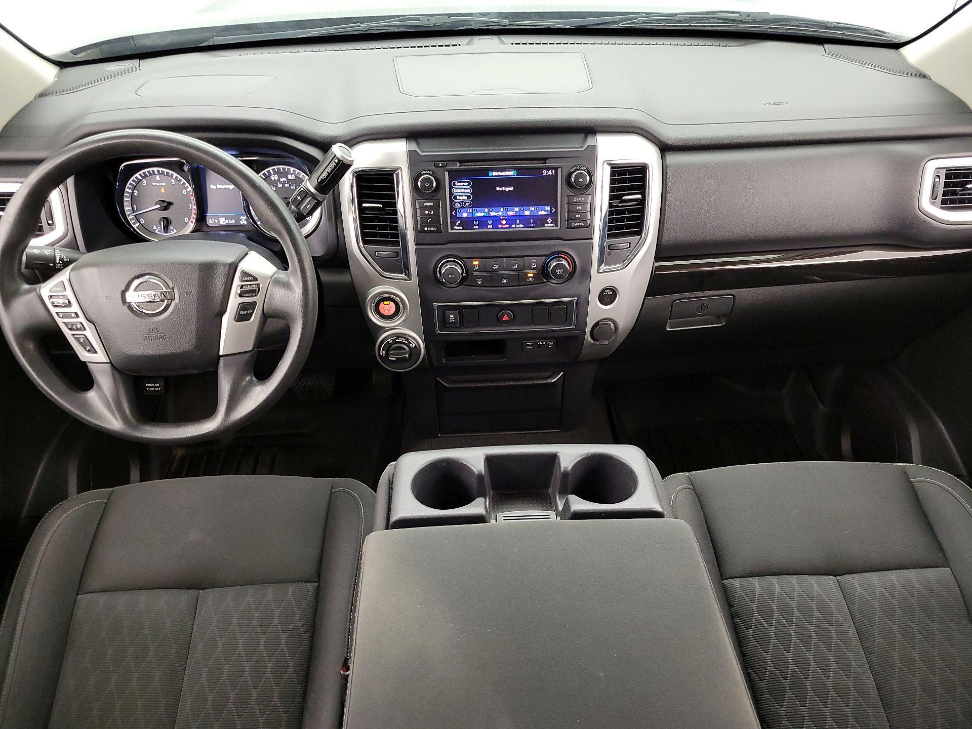 Thumbnail: 2019 Nissan Titan - 9