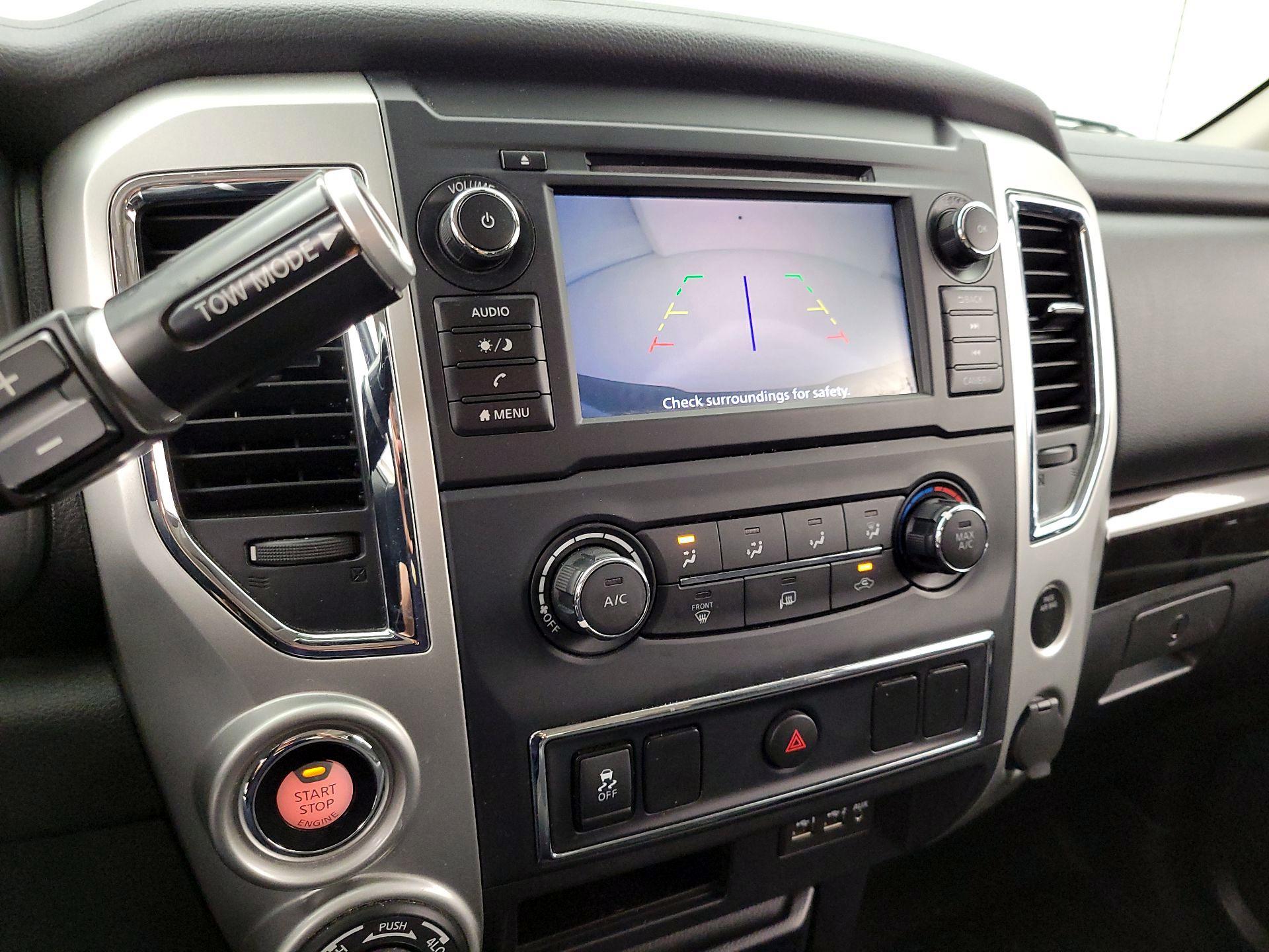 Thumbnail: 2019 Nissan Titan - 14