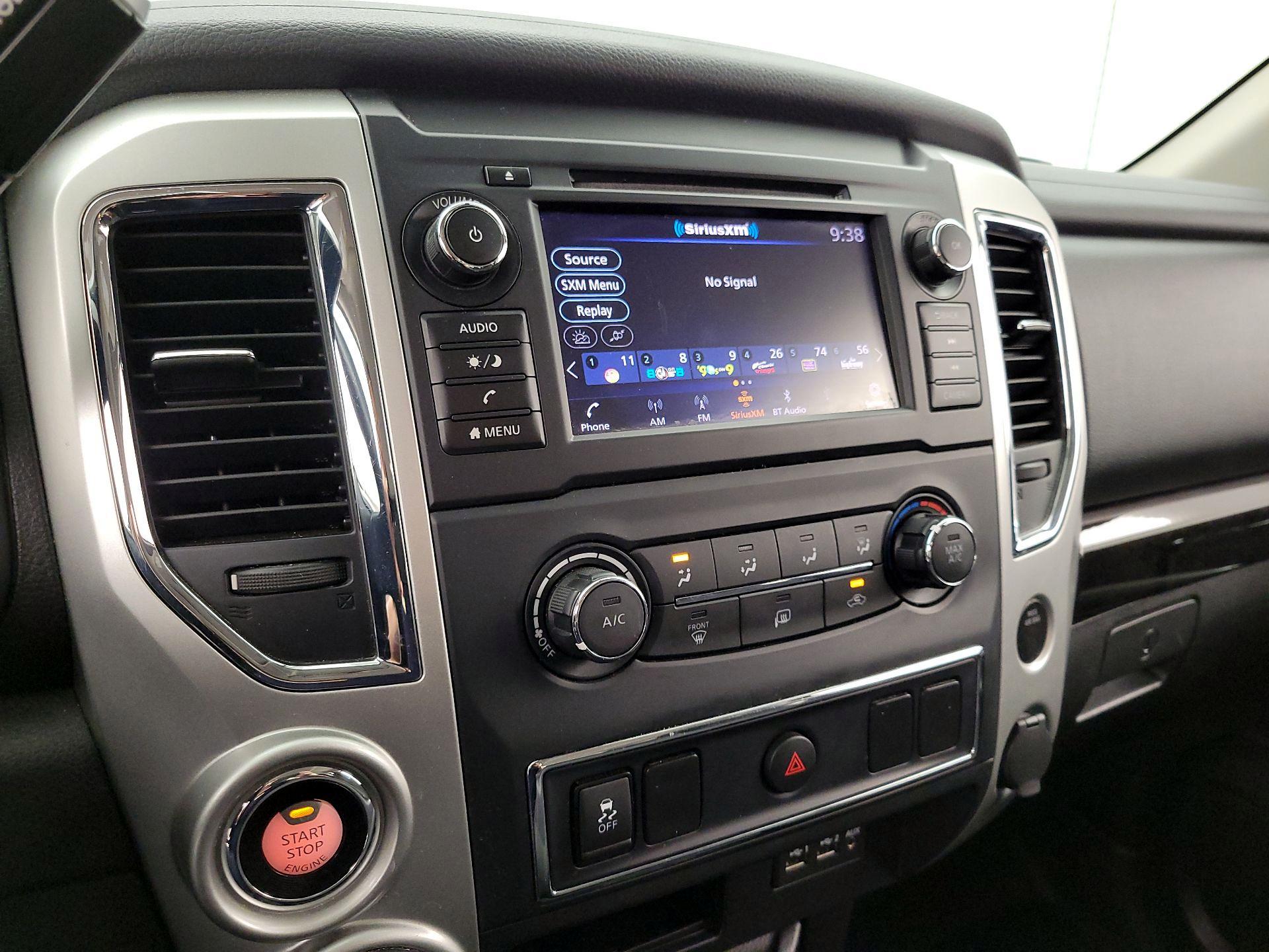 Thumbnail: 2019 Nissan Titan - 15