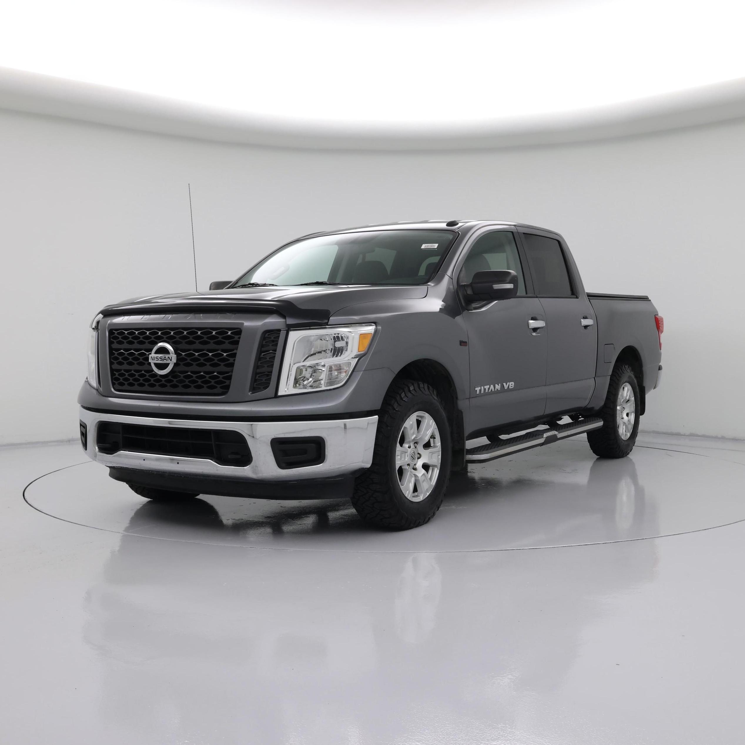 Thumbnail: 2019 Nissan Titan - 4