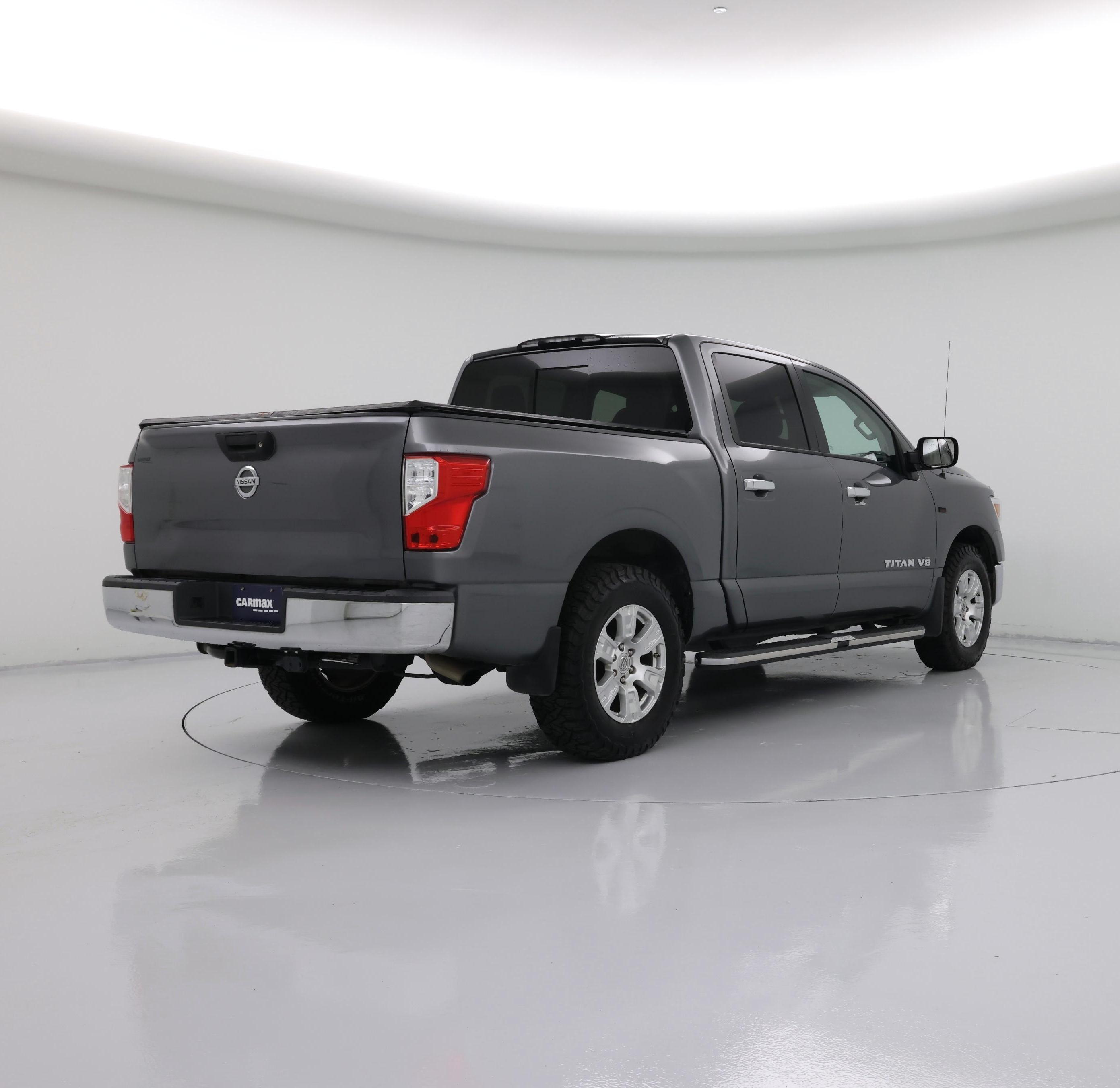 Thumbnail: 2019 Nissan Titan - 8