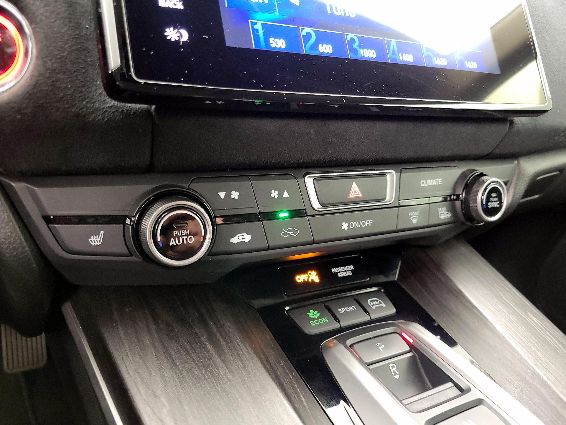 Thumbnail: 2018 Honda Clarity - 17