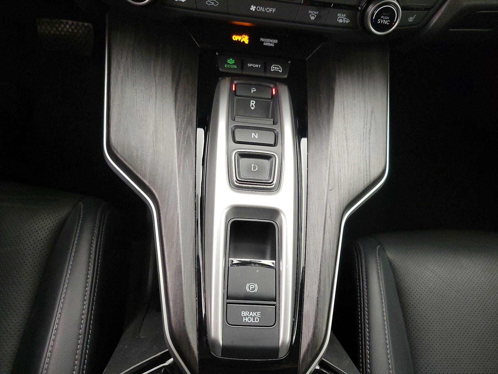 Thumbnail: 2018 Honda Clarity - 18