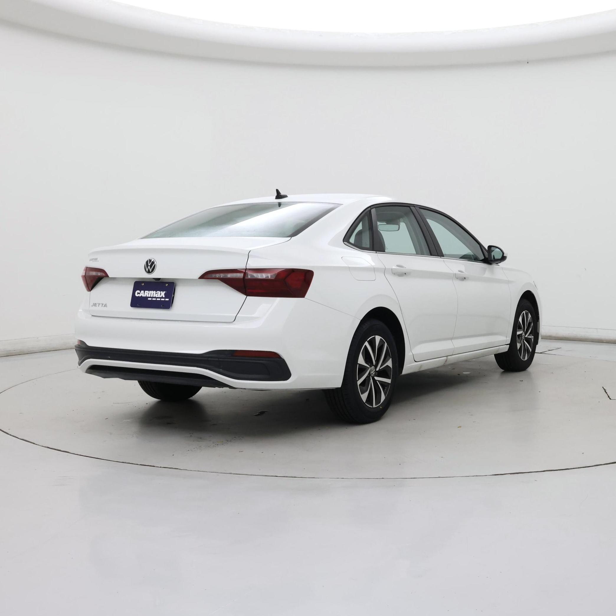 Thumbnail: 2024 Volkswagen Jetta - 8