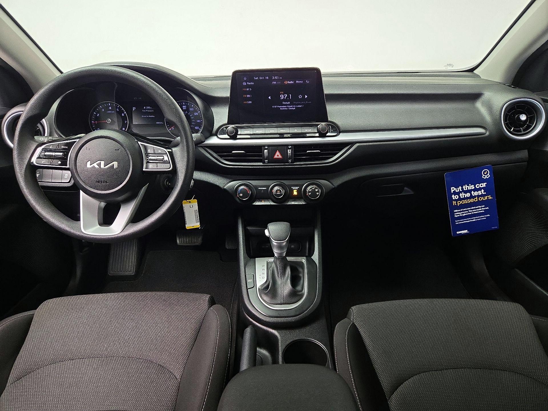 Thumbnail: 2024 Kia Forte - 9