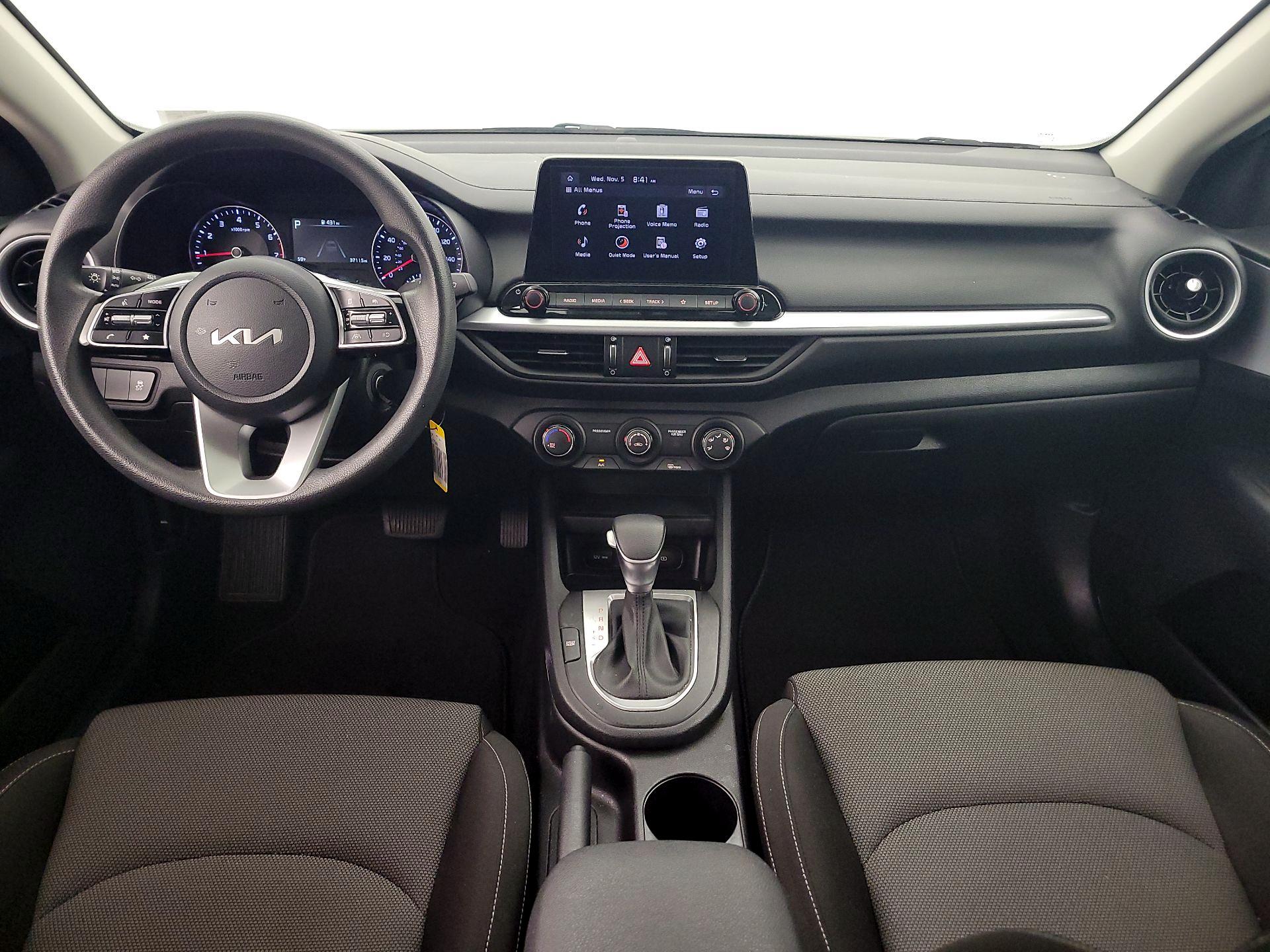 Thumbnail: 2024 Kia Forte - 9