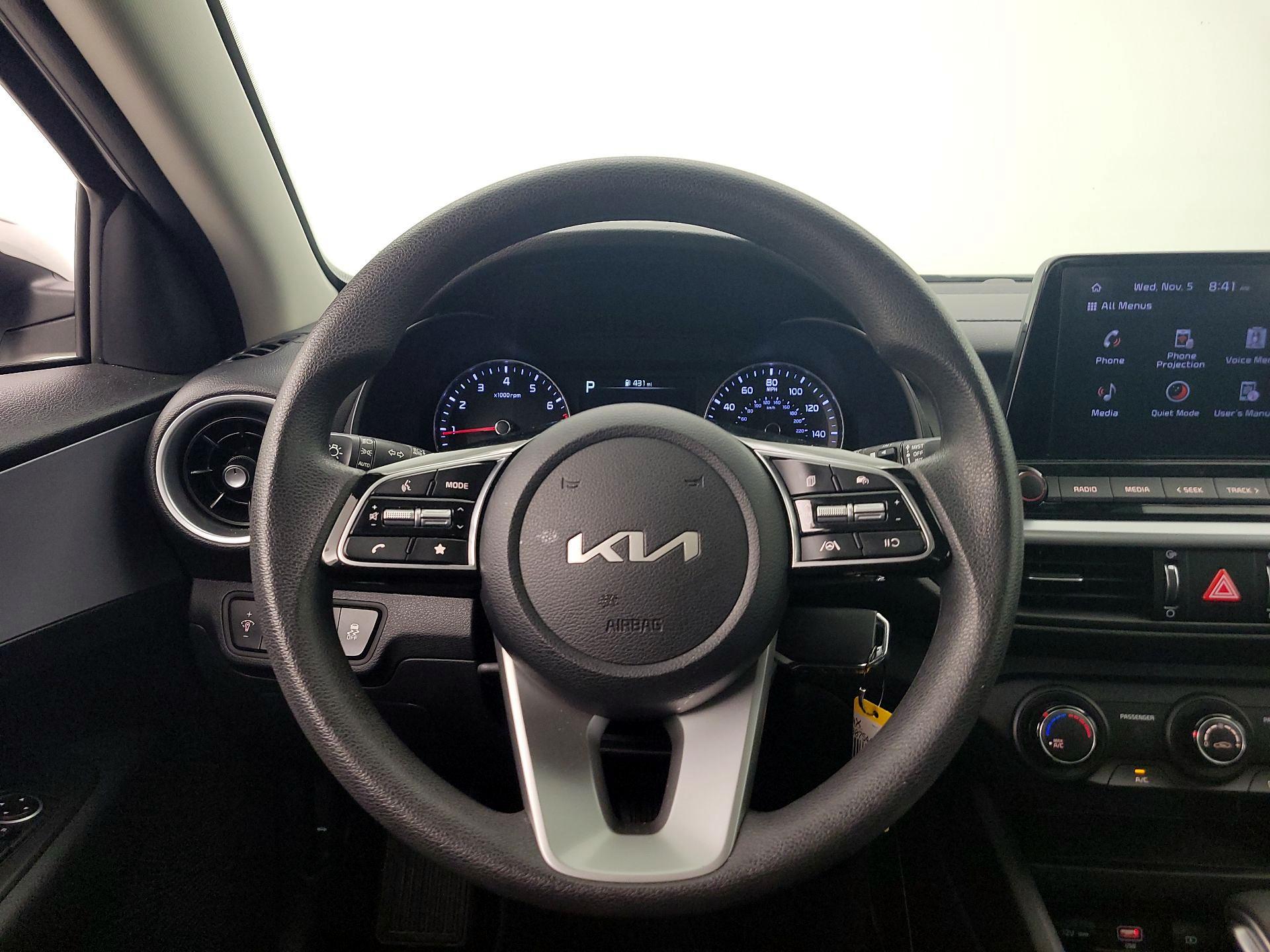 Thumbnail: 2024 Kia Forte - 10