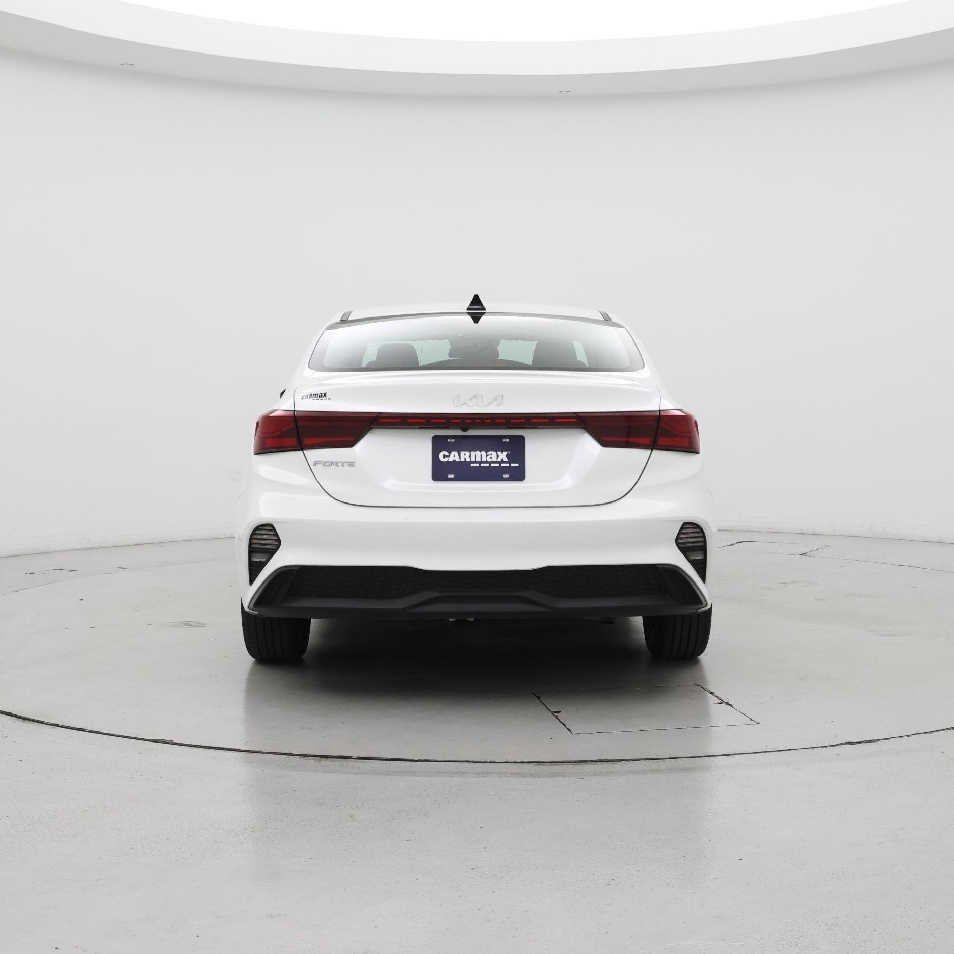 Thumbnail: 2024 Kia Forte - 6