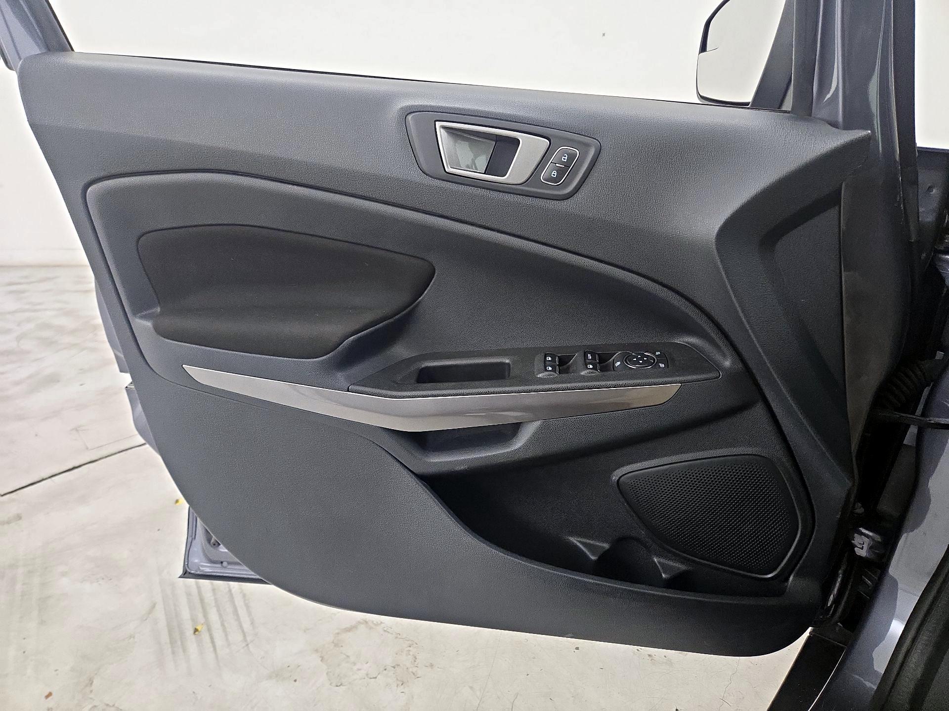 Thumbnail: 2021 Ford EcoSport - 12