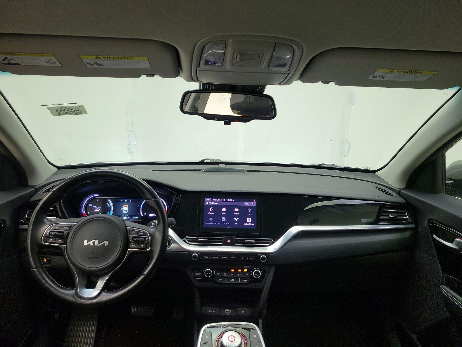 Thumbnail: 2022 Kia Niro - 9