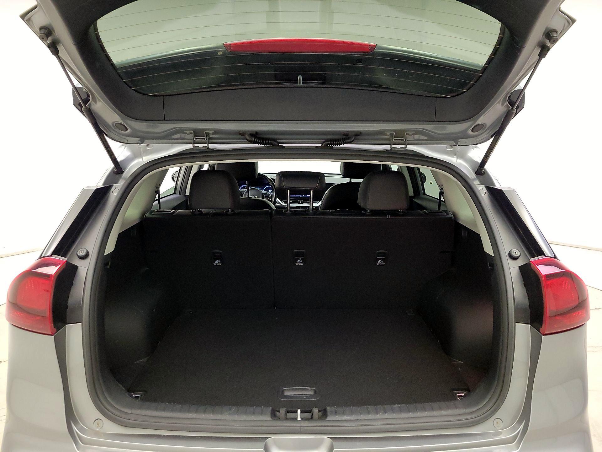 Thumbnail: 2022 Kia Niro - 20