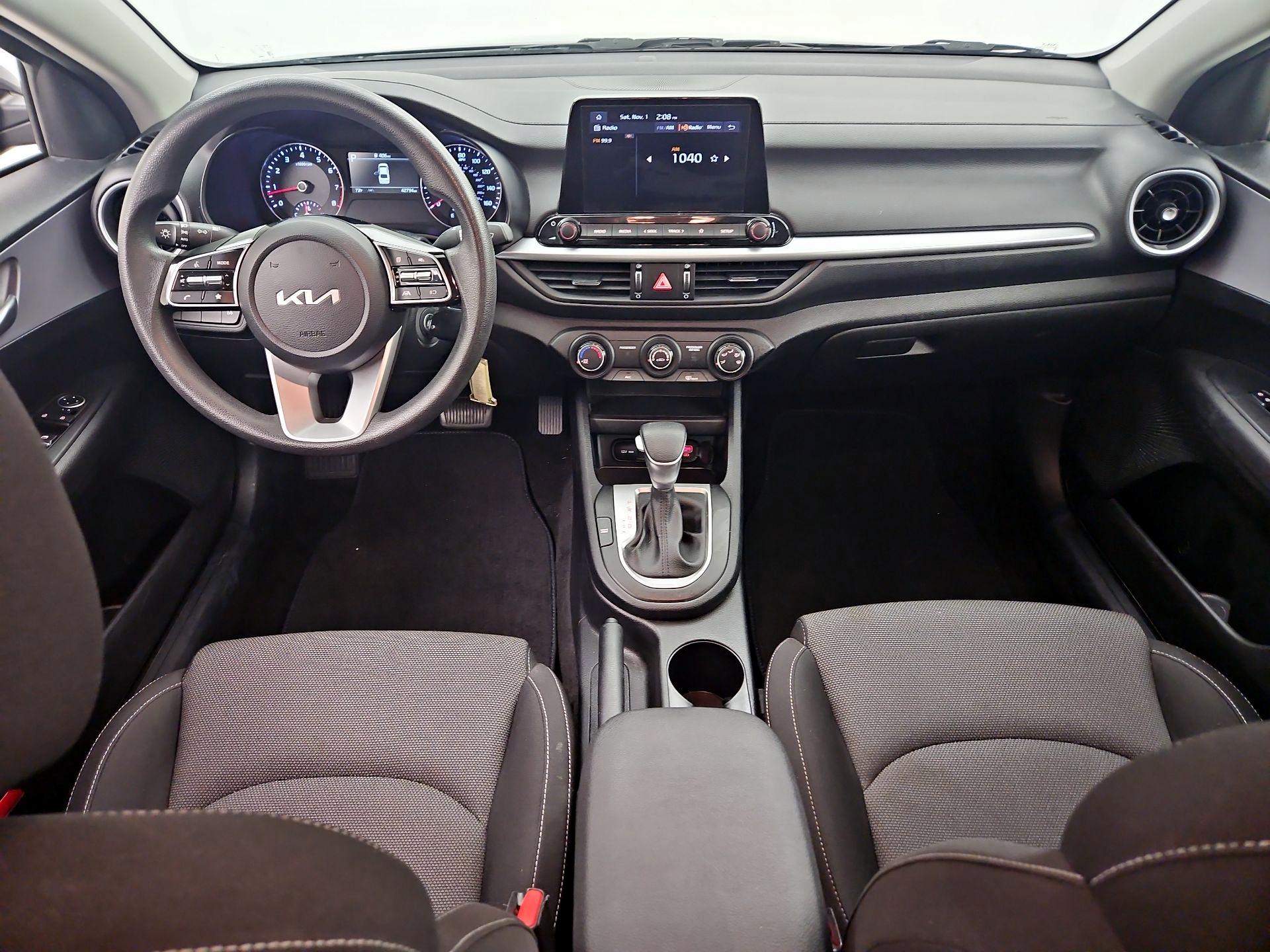 Thumbnail: 2024 Kia Forte - 9