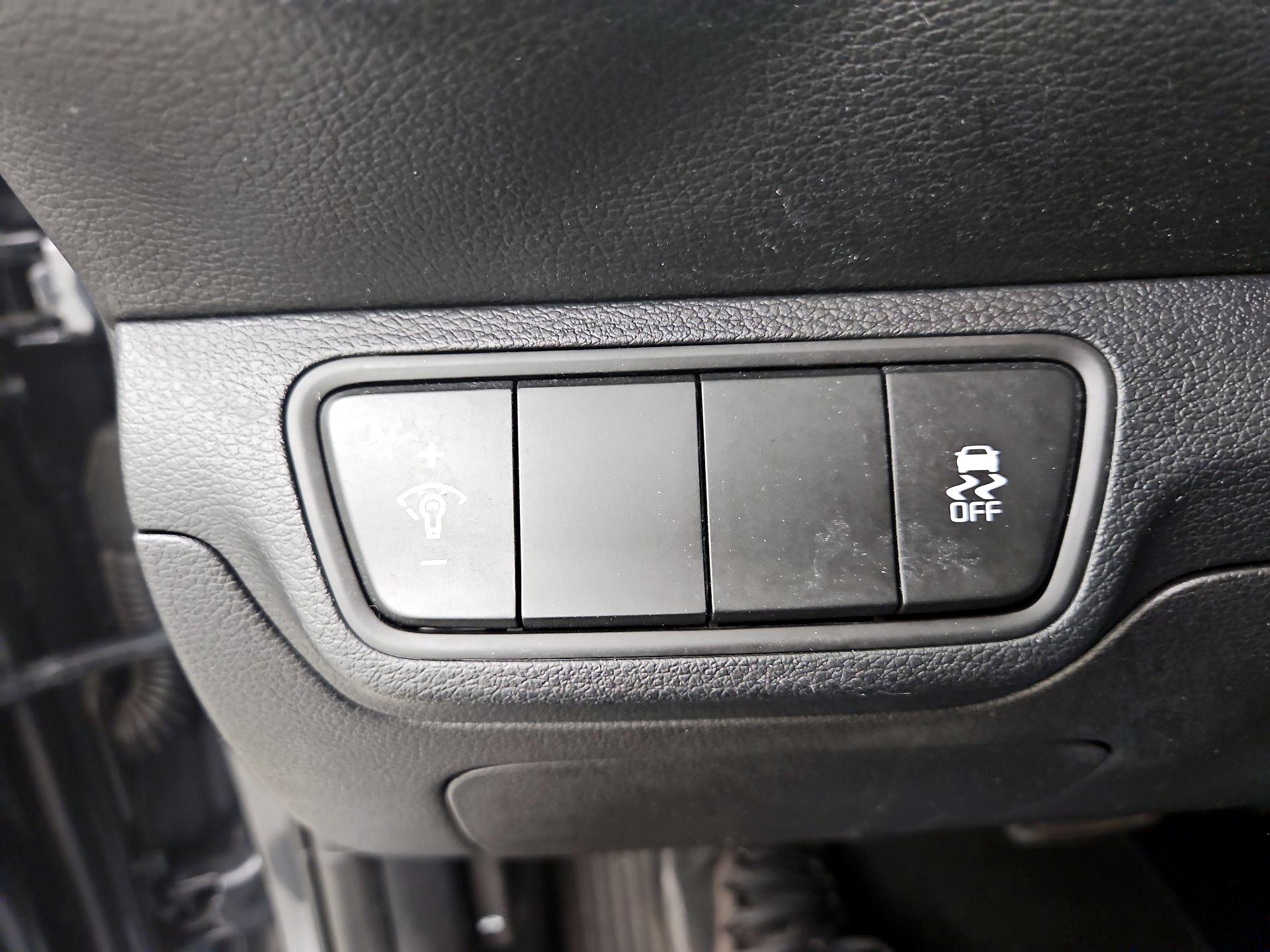 Thumbnail: 2024 Kia Forte - 13