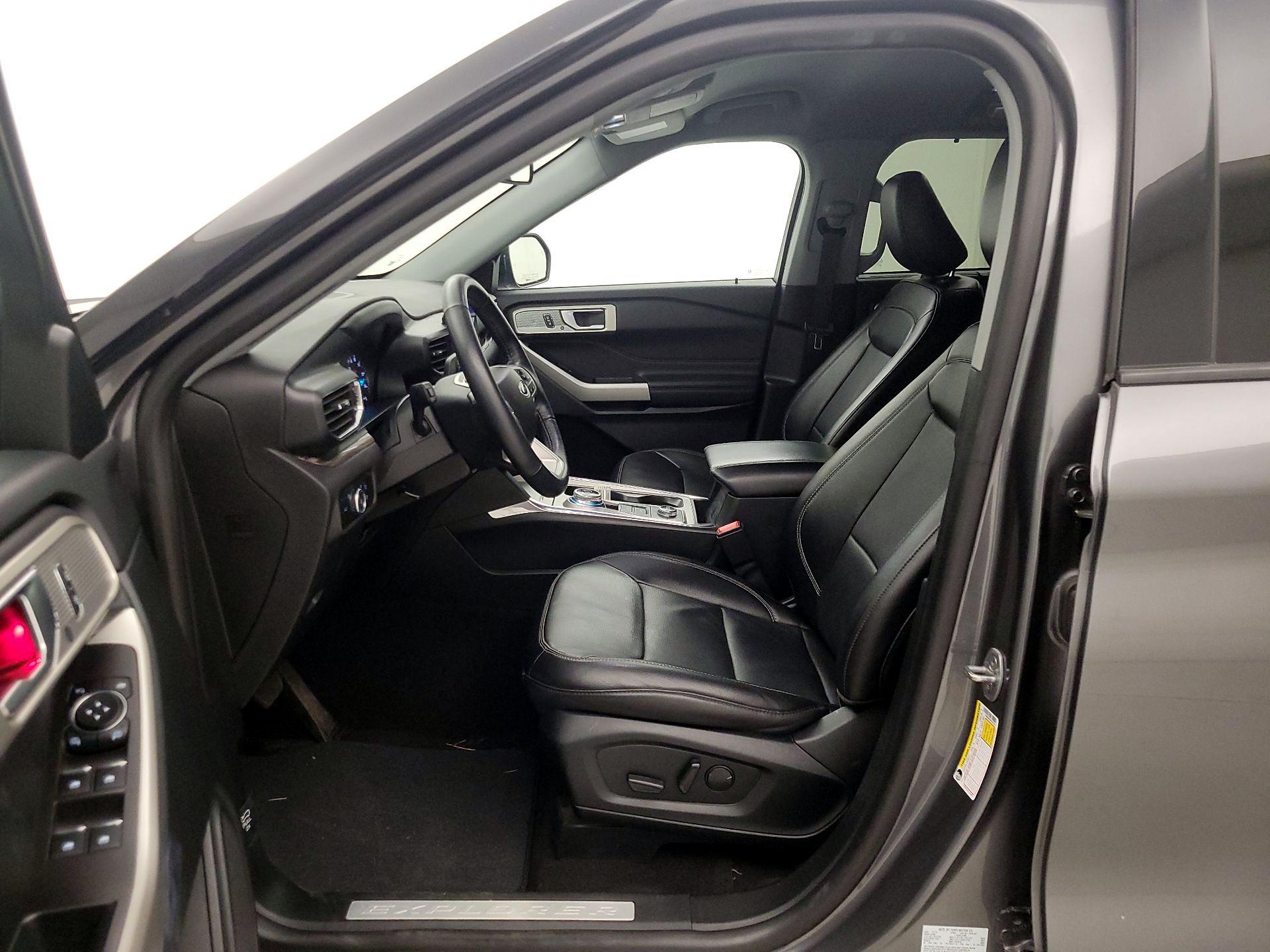 Thumbnail: 2023 Ford Explorer - 11