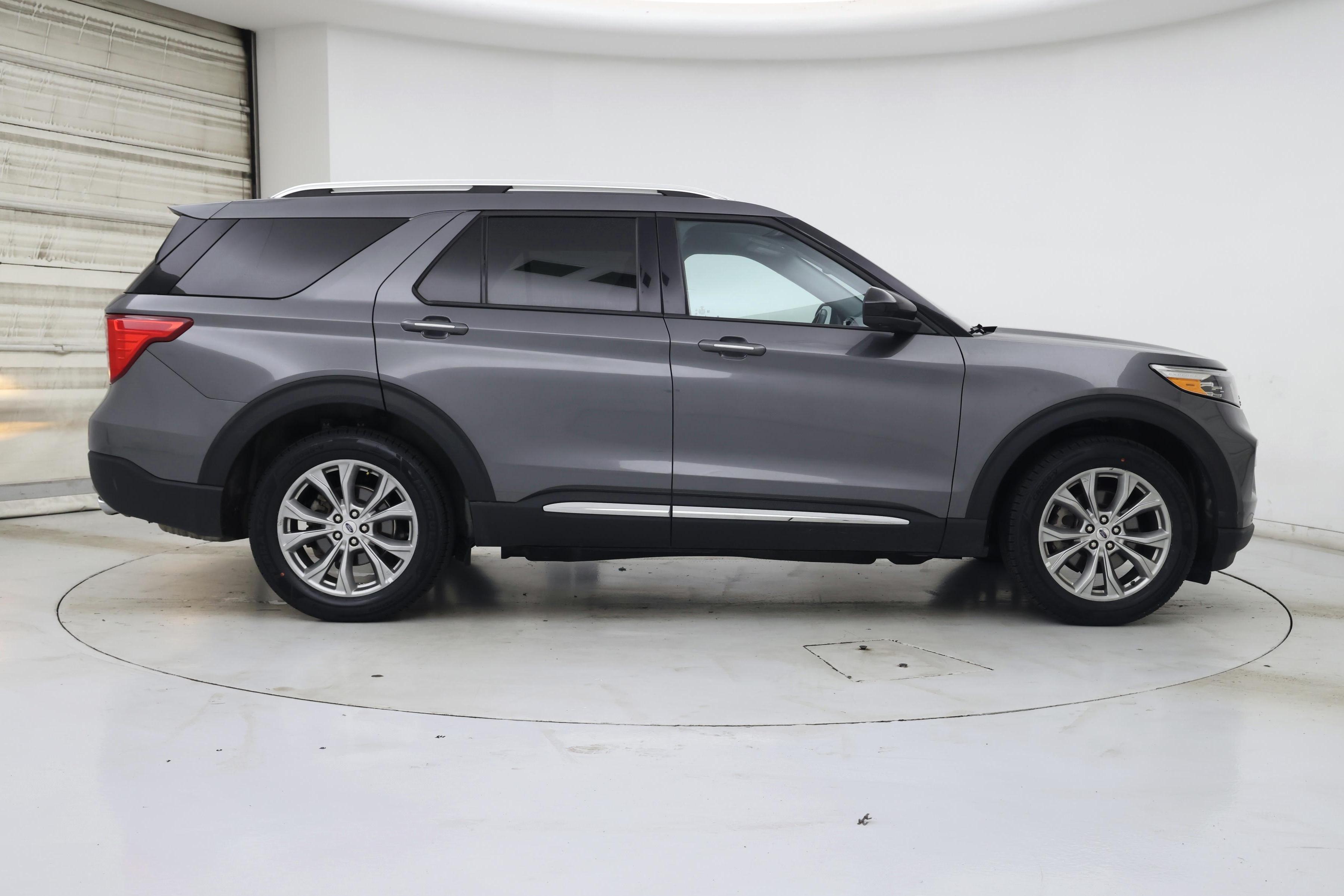 Thumbnail: 2023 Ford Explorer - 7