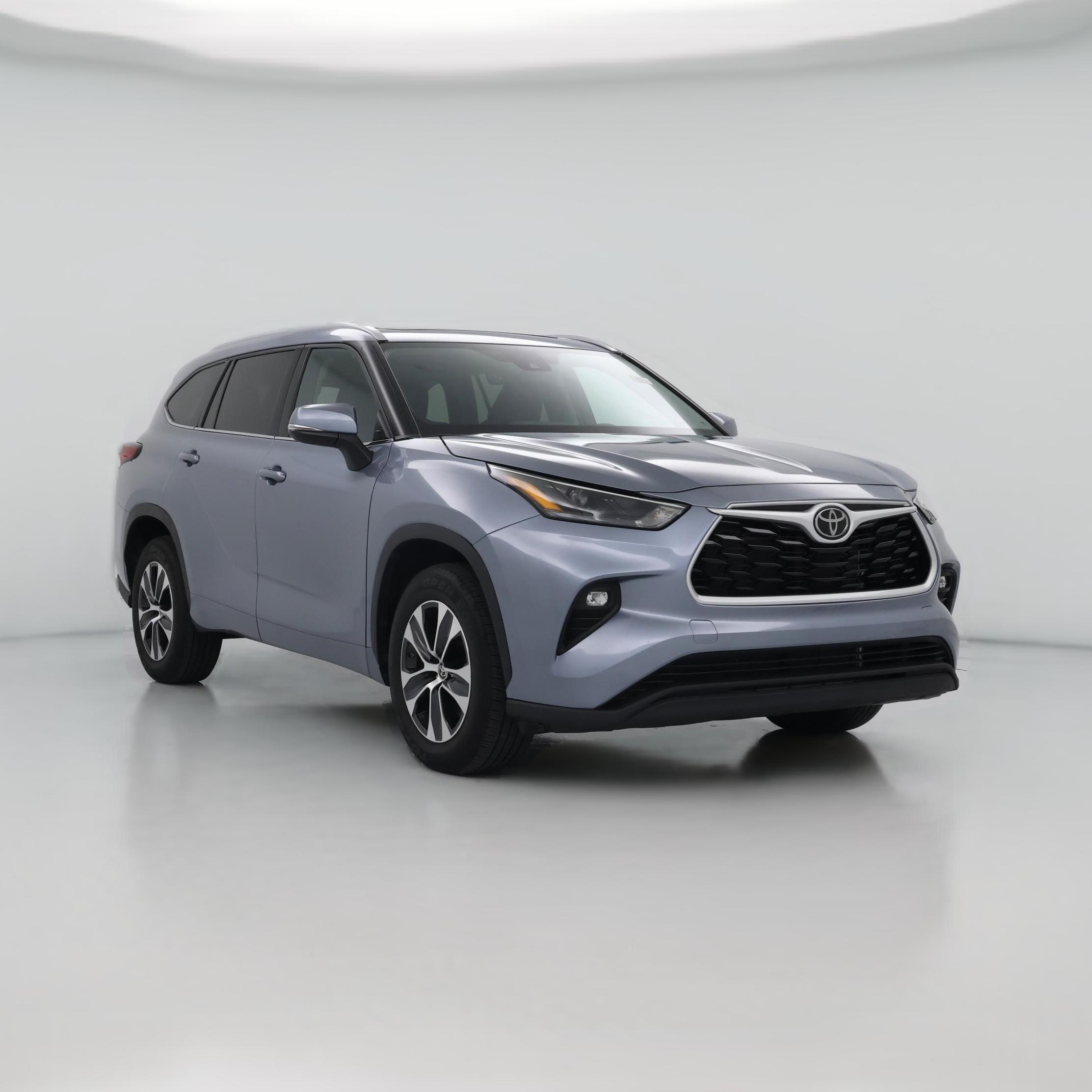 Thumbnail: 2022 Toyota Highlander - 1