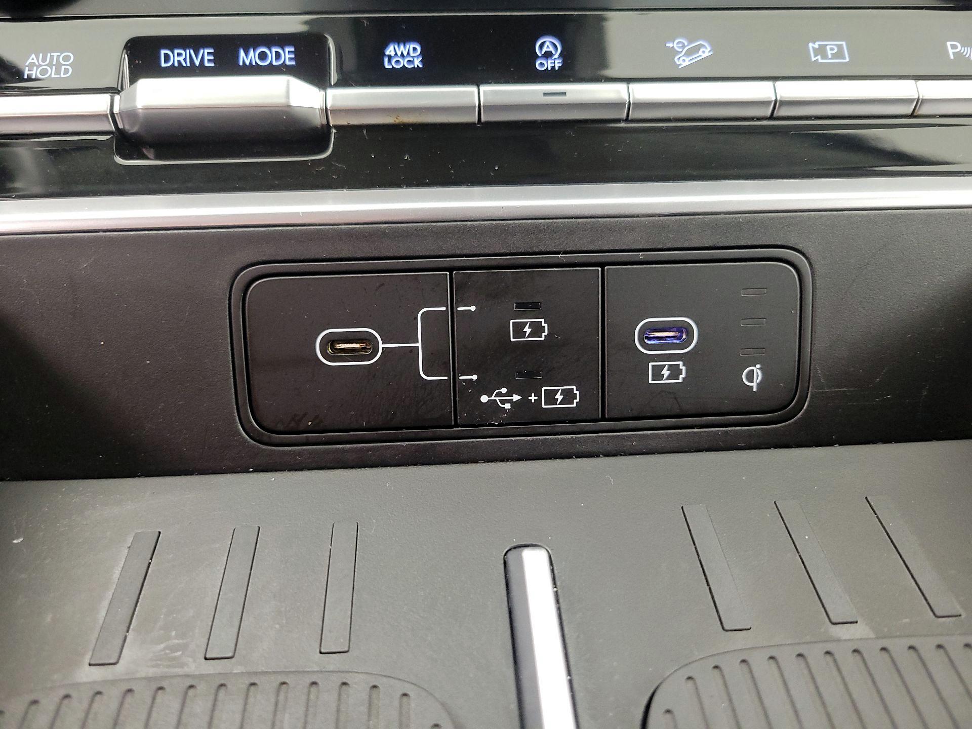 Thumbnail: 2024 Hyundai Santa Fe - 18