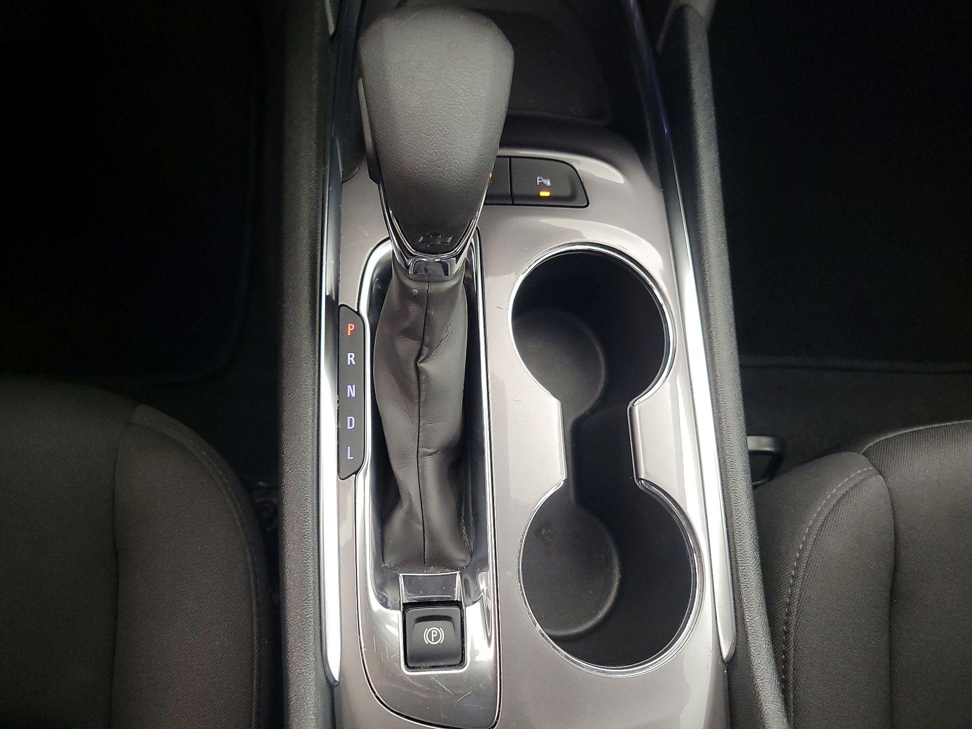 Thumbnail: 2023 Chevrolet Malibu - 18