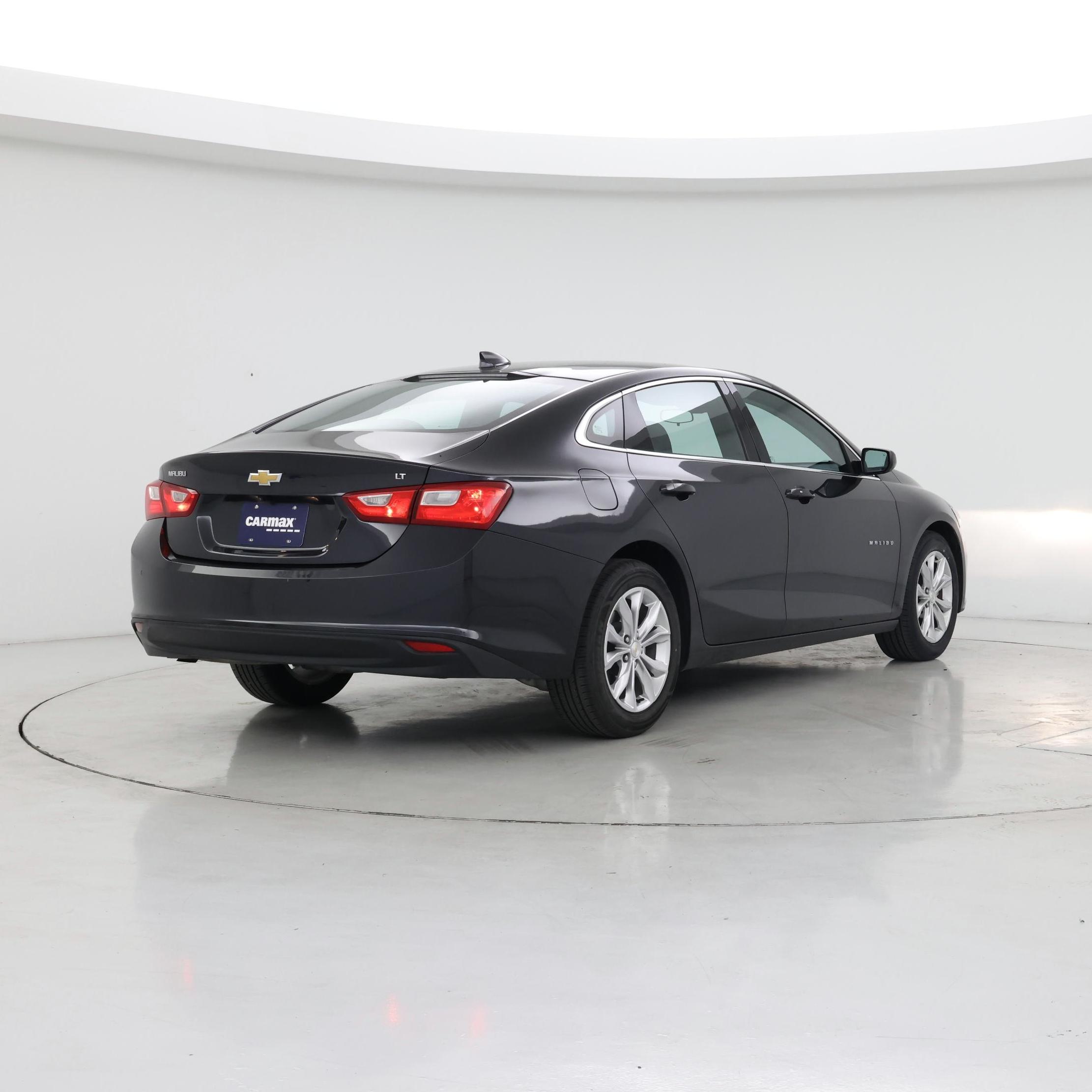 Thumbnail: 2023 Chevrolet Malibu - 8