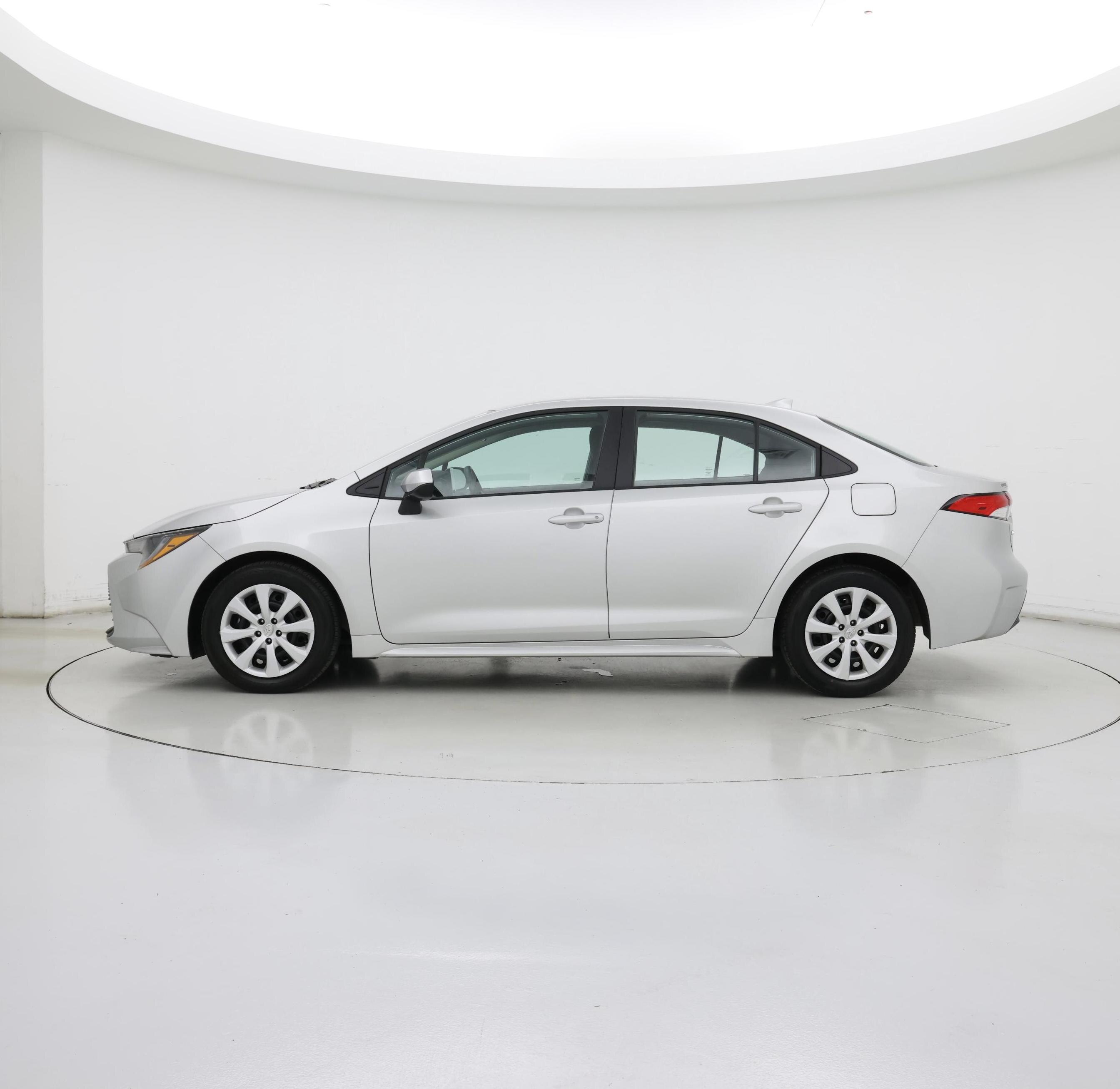 Thumbnail: 2024 Toyota Corolla - 3